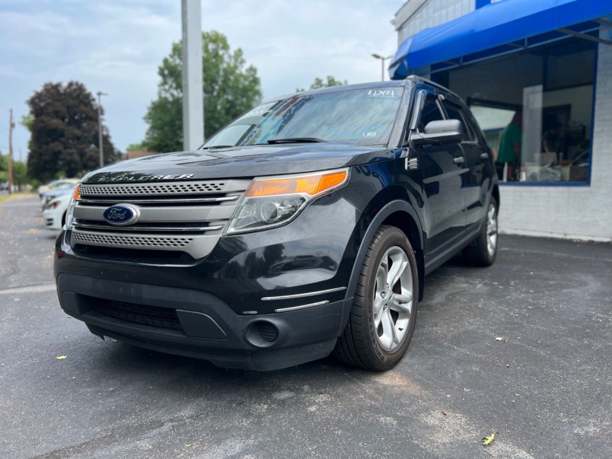 photo of 2013 Ford Explorer Base 4WD
