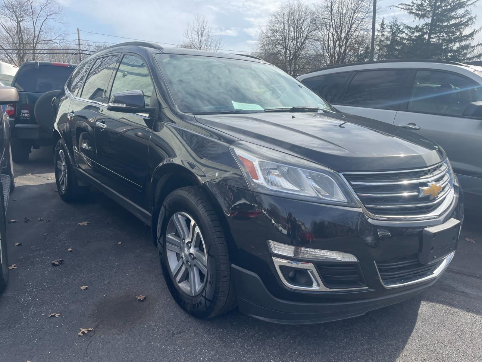 2016 black Chevrolet Traverse 2LT AWD (1GNKVHKD9GJ) with an 3.6L V6 DOHC 24V engine, 6-Speed Automatic transmission, located at 101 N. Main Street, Muncy, PA, 17756, (570) 546-5462, 41.207691, -76.785942 - Photo #1