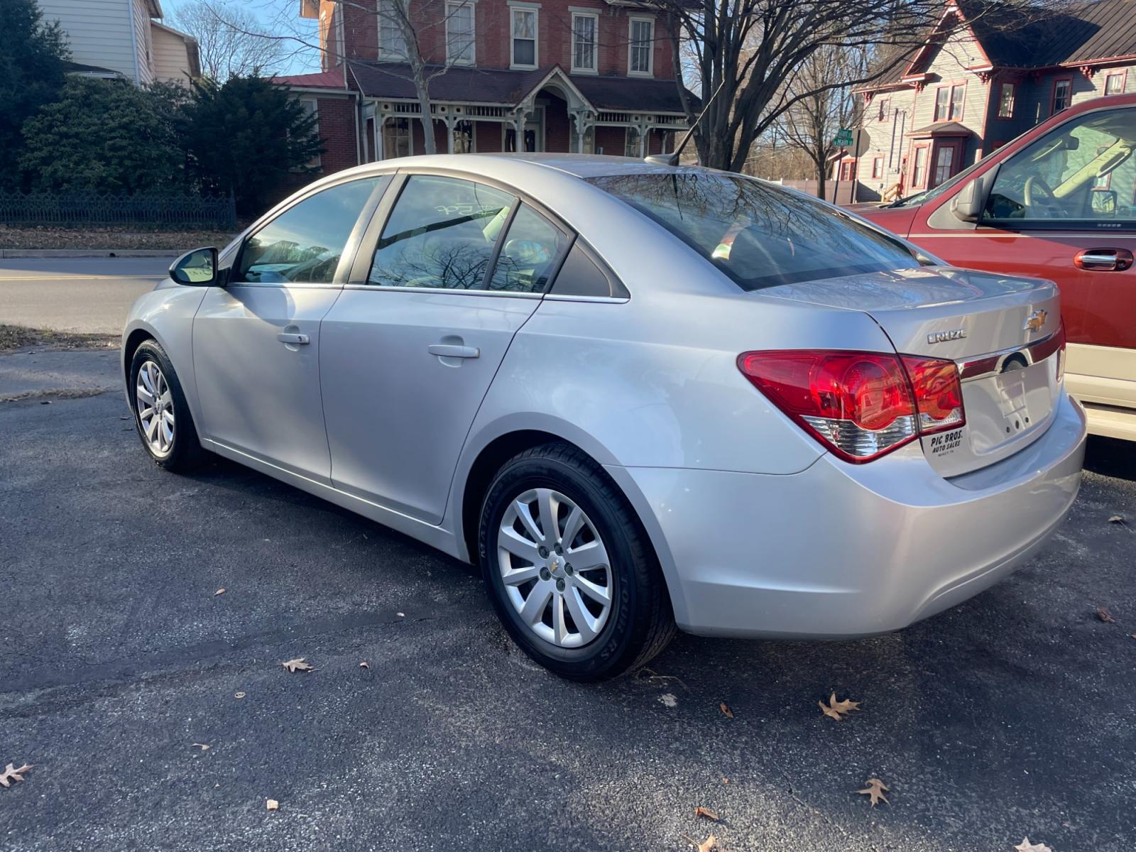 2011 silver Chevrolet Cruze 2LS (1G1PC5SH0B7) with an 1.8L L4 DOHC 16V FFV engine, 6-Speed Automatic transmission, located at 101 N. Main Street, Muncy, PA, 17756, (570) 546-5462, 41.207691, -76.785942 - Photo #2