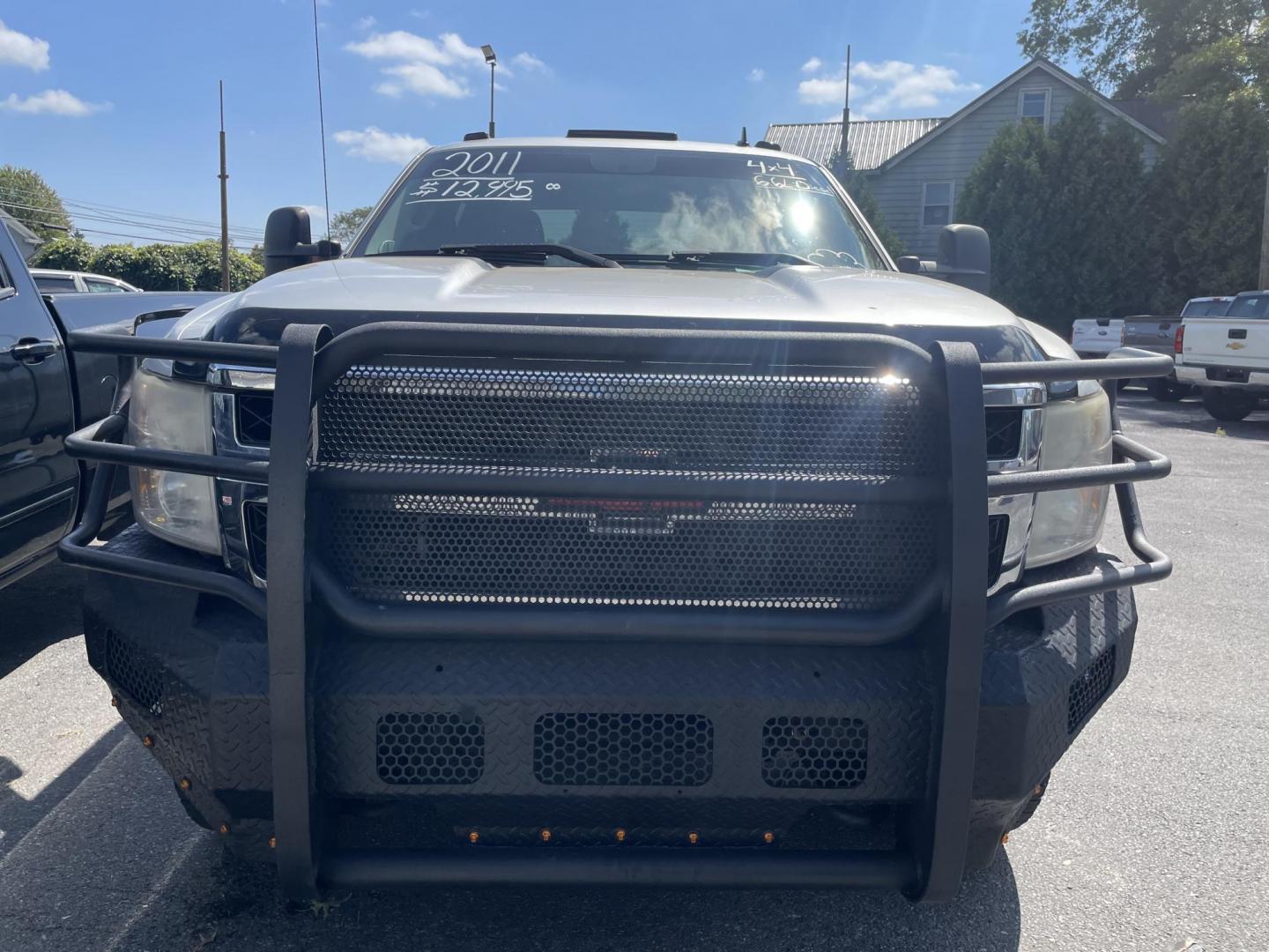 2011 Chevrolet Silverado 2500HD LT Crew Cab 4WD (1GC1KXC84BF) with an 6.6L V8 OHV 32V TURBO DIESEL engine, 6-Speed Automatic transmission, located at 101 N. Main Street, Muncy, PA, 17756, (570) 546-5462, 41.207691, -76.785942 - Photo#4