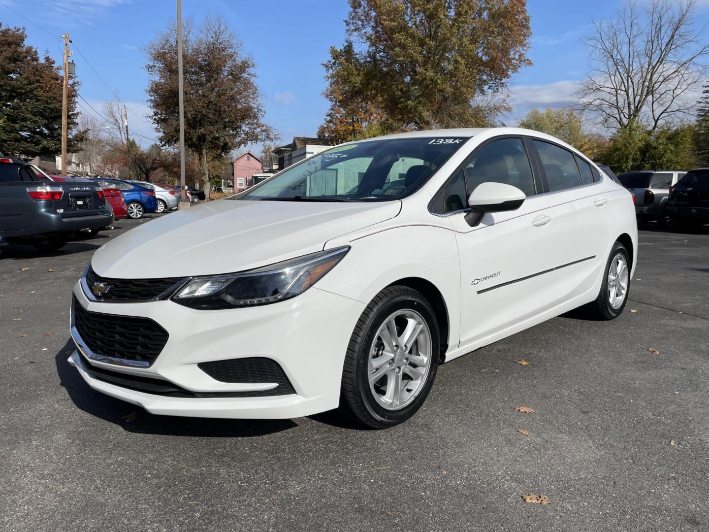 2017 White Chevrolet Cruze LT Auto (1G1BE5SM5H7) with an 1.4L L4 DOHC 16V TURBO engine, 6A transmission, located at 101 N. Main Street, Muncy, PA, 17756, (570) 546-5462, 41.207691, -76.785942 - Photo#0