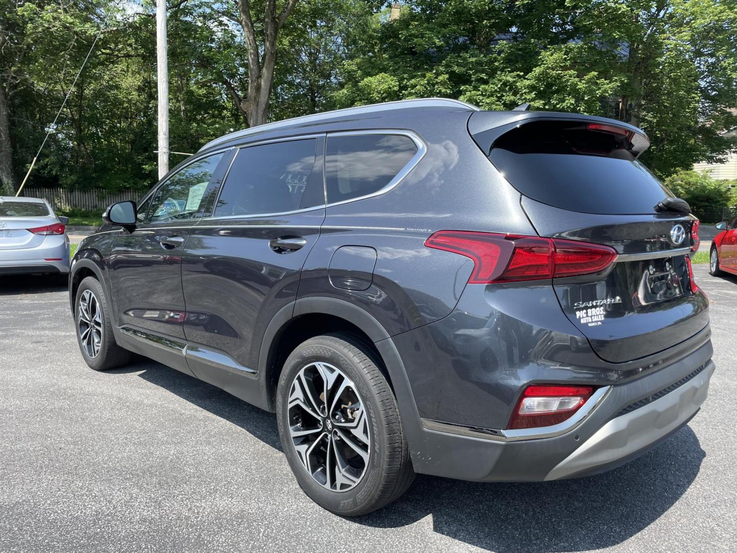 2020 Hyundai Santa Fe Ultimate 2.0T AWD (5NMS5CAA5LH) with an 2.0L L4 DOHC 16V TURBO engine, 6A transmission, located at 101 N. Main Street, Muncy, PA, 17756, (570) 546-5462, 41.207691, -76.785942 - Photo#2