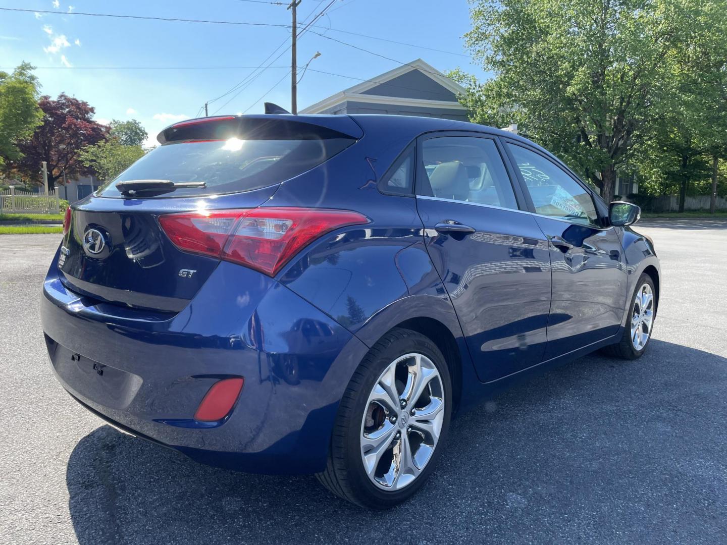 2013 blue /tan Hyundai Elantra GT A/T (KMHD35LE9DU) with an 1.8L L4 16V DOHC engine, 6-Speed Automatic transmission, located at 101 N. Main Street, Muncy, PA, 17756, (570) 546-5462, 41.207691, -76.785942 - Photo#4