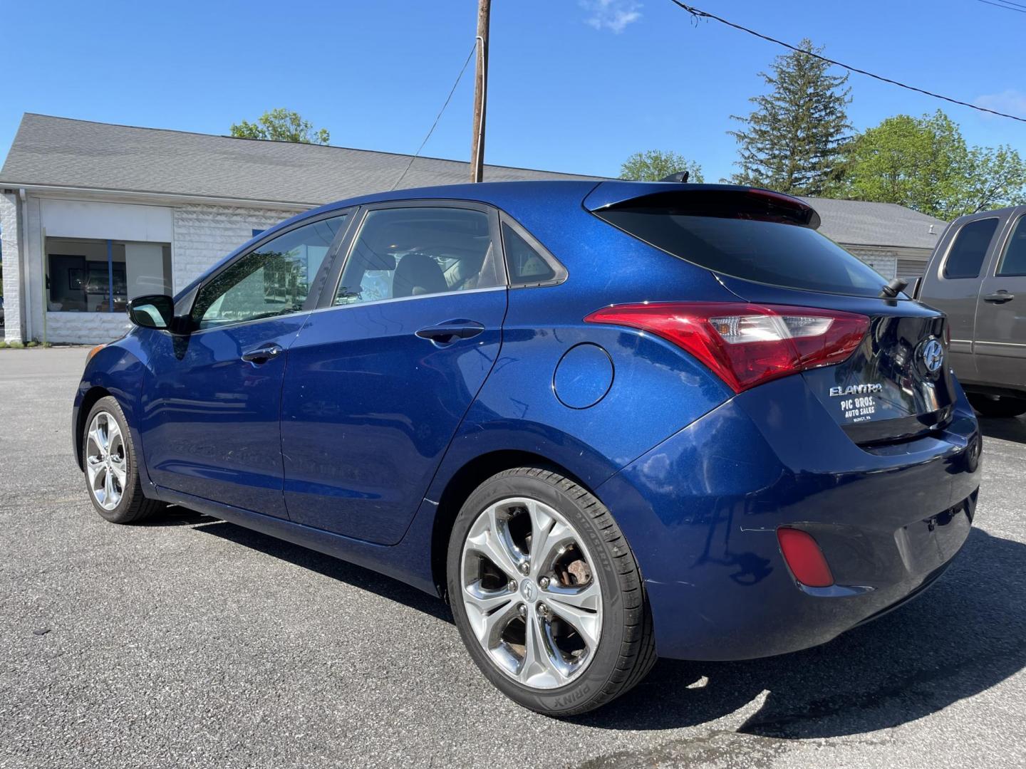 2013 blue /tan Hyundai Elantra GT A/T (KMHD35LE9DU) with an 1.8L L4 16V DOHC engine, 6-Speed Automatic transmission, located at 101 N. Main Street, Muncy, PA, 17756, (570) 546-5462, 41.207691, -76.785942 - Photo#2