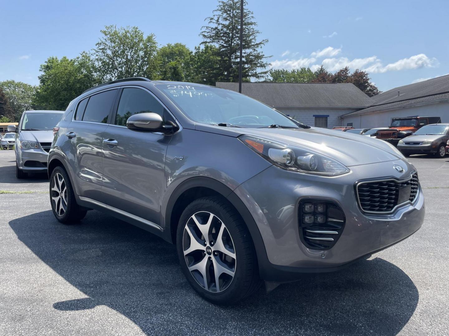 2019 Kia Sportage SX AWD (KNDPRCA61K7) with an 2.0L L4 DOHC 16V engine, 6A transmission, located at 101 N. Main Street, Muncy, PA, 17756, (570) 546-5462, 41.207691, -76.785942 - Photo#1