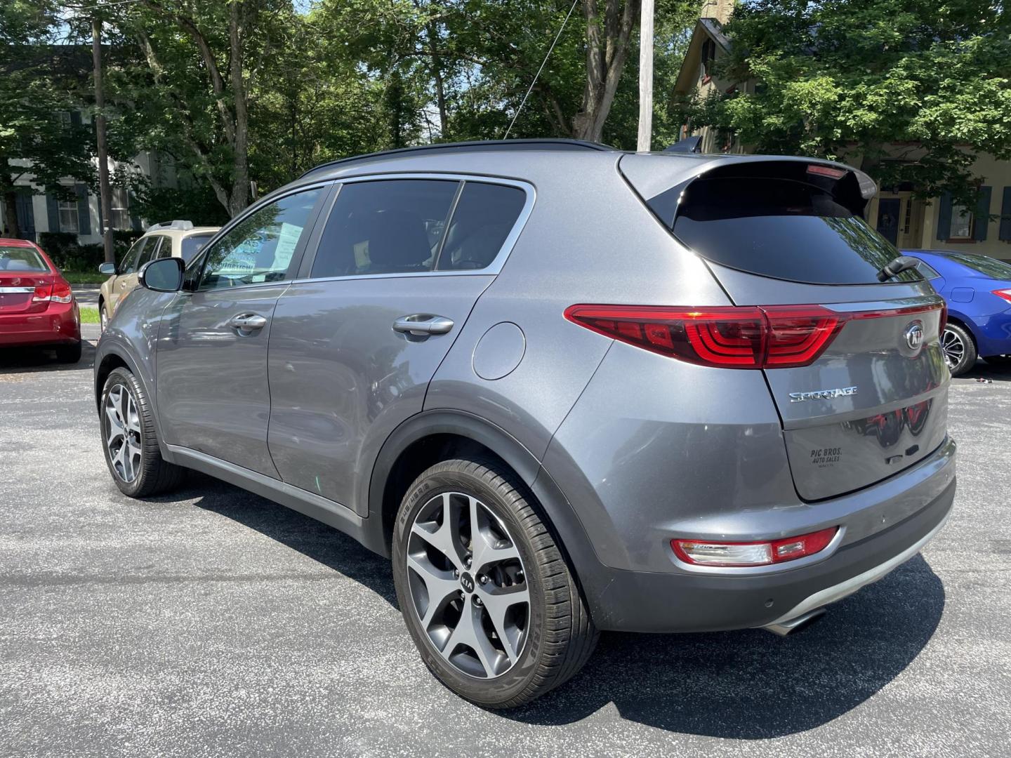 2019 Kia Sportage SX AWD (KNDPRCA61K7) with an 2.0L L4 DOHC 16V engine, 6A transmission, located at 101 N. Main Street, Muncy, PA, 17756, (570) 546-5462, 41.207691, -76.785942 - Photo#2