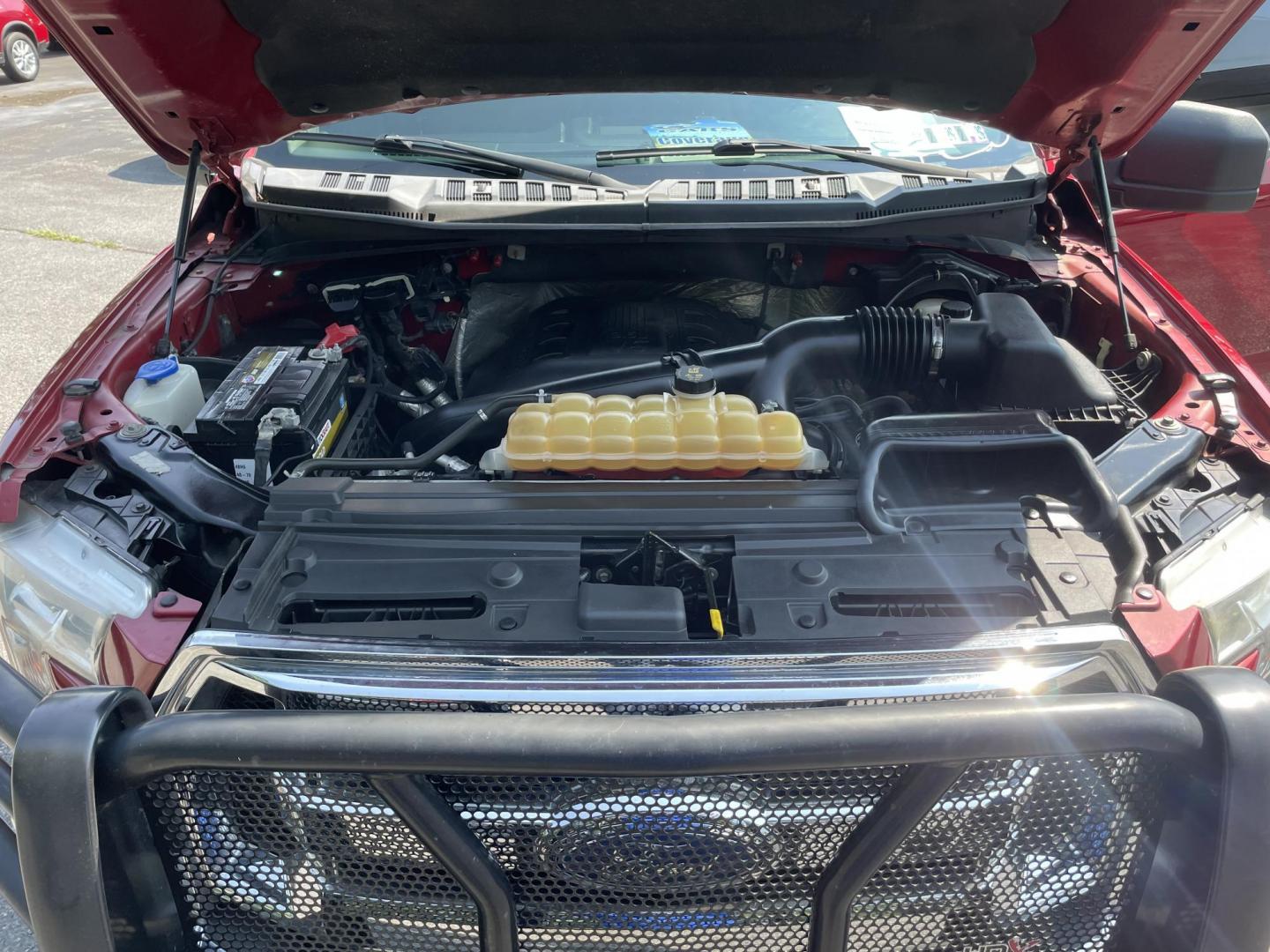 2015 Ford F-150 XL SuperCrew 6.5-ft. Bed 4WD (1FTFW1EG4FF) with an 3.5 V6 turbo engine, 6-Speed Automatic transmission, located at 101 N. Main Street, Muncy, PA, 17756, (570) 546-5462, 41.207691, -76.785942 - Photo#9