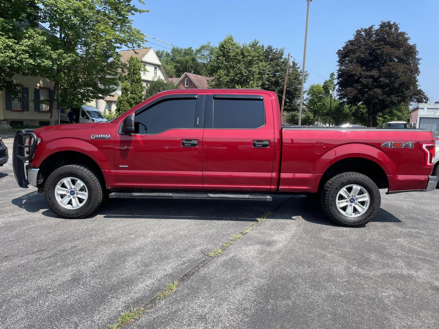 2015 Ford F-150 XL SuperCrew 6.5-ft. Bed 4WD (1FTFW1EG4FF) with an 3.5 V6 turbo engine, 6-Speed Automatic transmission, located at 101 N. Main Street, Muncy, PA, 17756, (570) 546-5462, 41.207691, -76.785942 - Photo#2