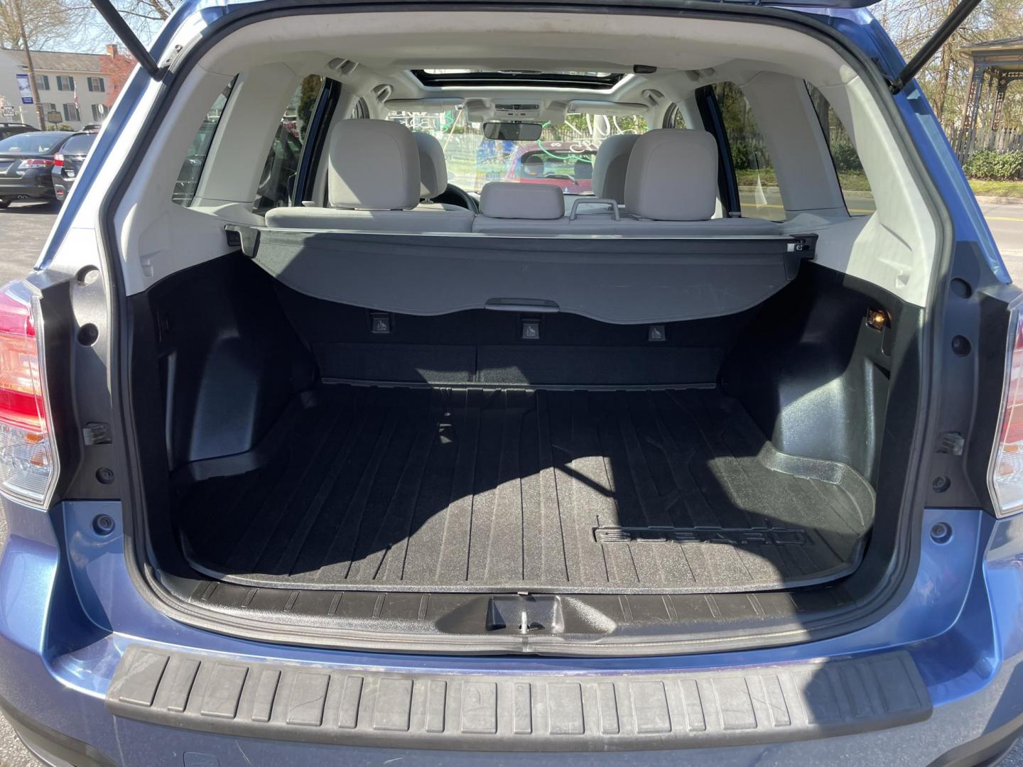 2017 Subaru Forester 2.5i Premium PZEV CVT (JF2SJAGC3HH) with an 2.5L H4 SOHC 16V engine, CVT transmission, located at 101 N. Main Street, Muncy, PA, 17756, (570) 546-5462, 41.207691, -76.785942 - Photo#7