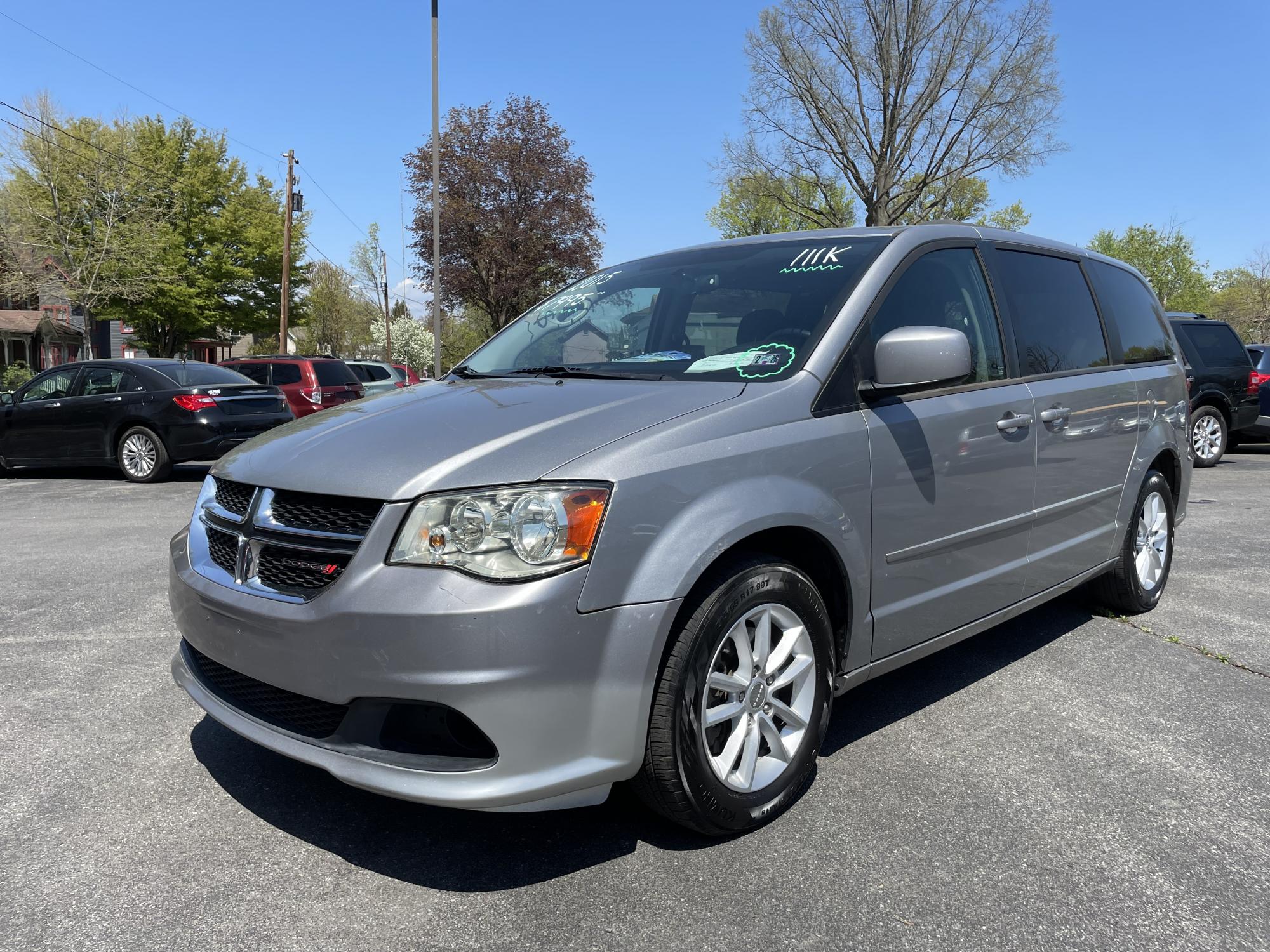 photo of 2015 Dodge Grand Caravan SXT