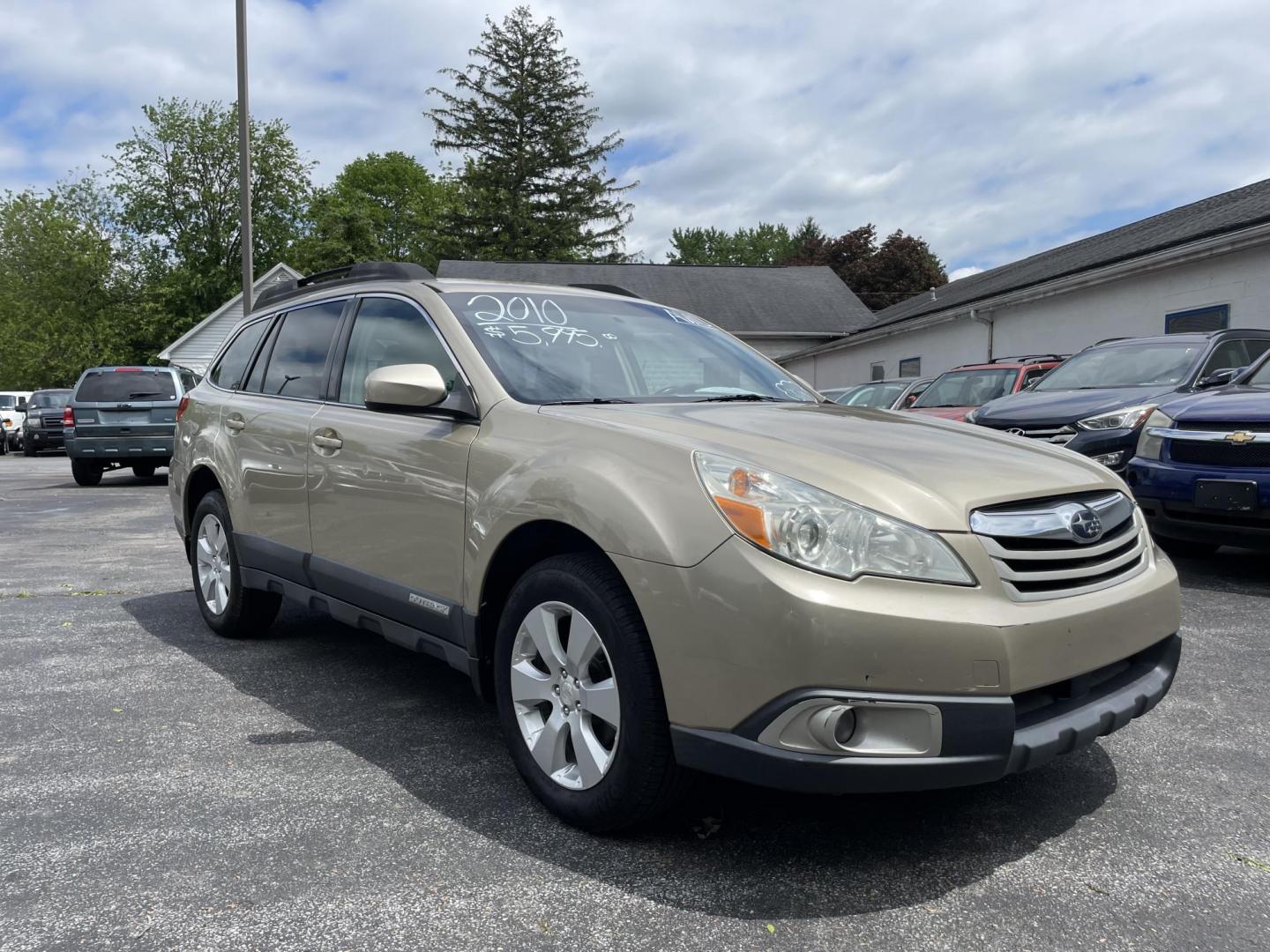 2010 Subaru Outback 2.5I Premium (4S4BRBCCXA3) with an 2.5L H4 DOHC 16V engine, Continuously Variable Transmisson transmission, located at 101 N. Main Street, Muncy, PA, 17756, (570) 546-5462, 41.207691, -76.785942 - Photo#1