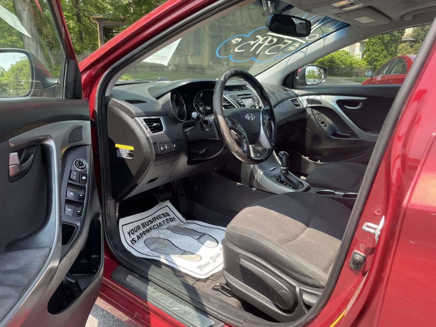 2016 burgandy Hyundai Elantra Limited (5NPDH4AE2GH) with an 1.8L L4 DOHC 16V engine, 6-Speed Automatic transmission, located at 101 N. Main Street, Muncy, PA, 17756, (570) 546-5462, 41.207691, -76.785942 - Photo#4