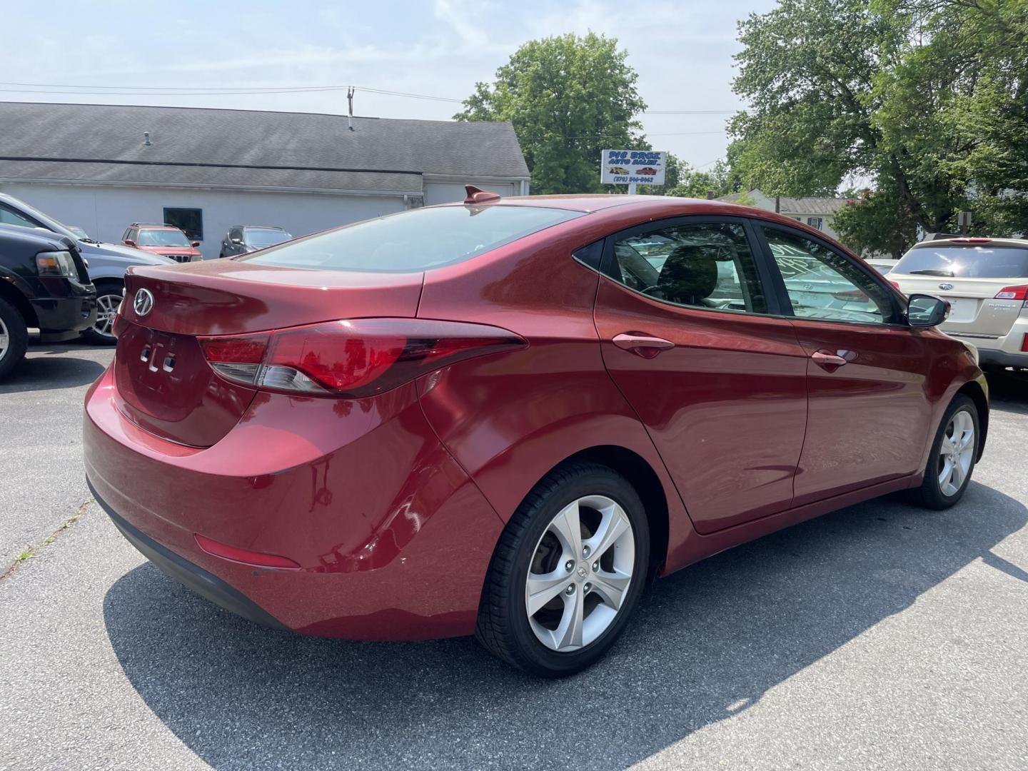 2016 burgandy Hyundai Elantra Limited (5NPDH4AE2GH) with an 1.8L L4 DOHC 16V engine, 6-Speed Automatic transmission, located at 101 N. Main Street, Muncy, PA, 17756, (570) 546-5462, 41.207691, -76.785942 - Photo#3