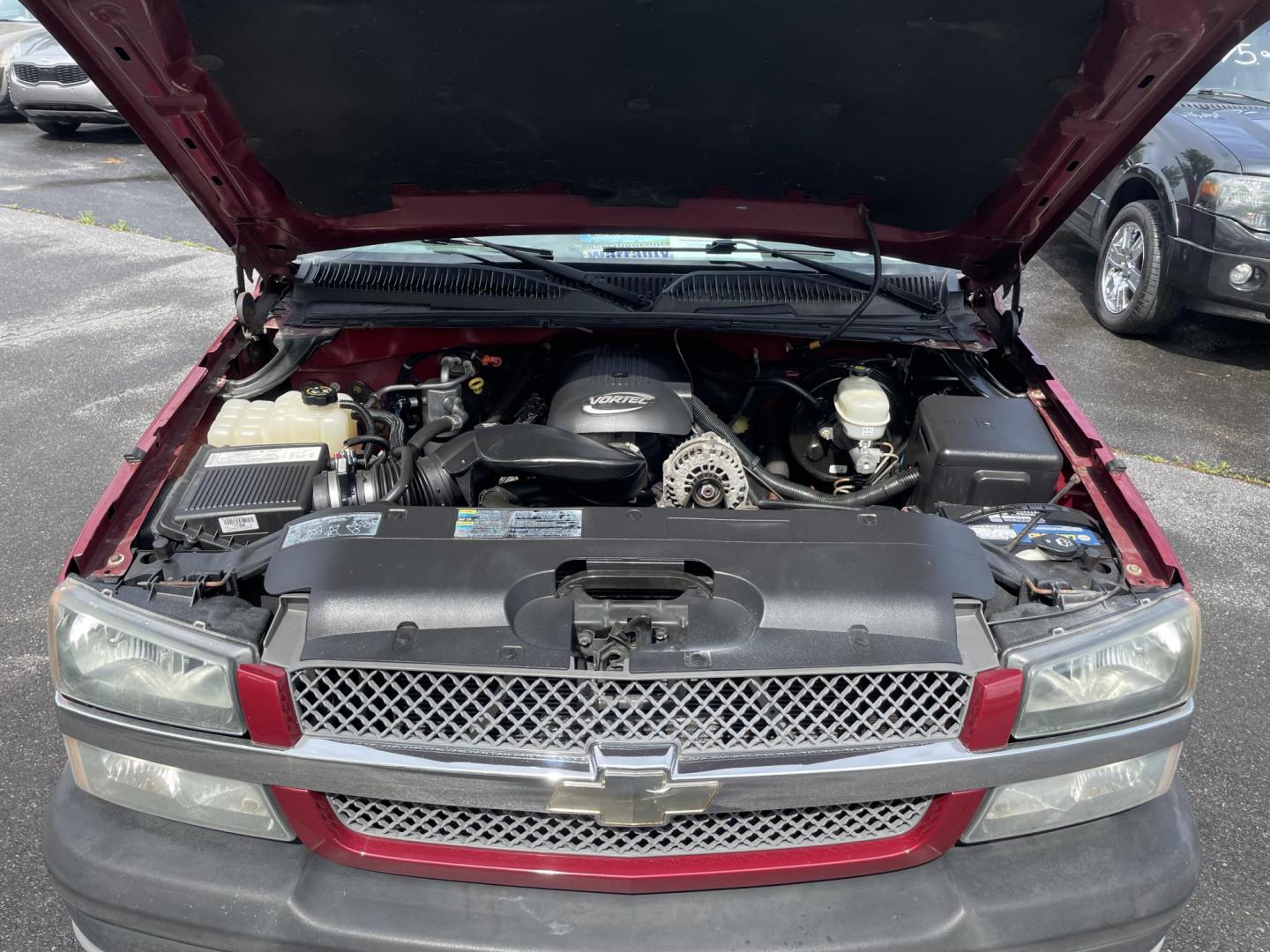 2005 burgandy Chevrolet Silverado 1500 Ext. Cab Long Bed 4WD (2GCEK19B251) with an 5.3L V8 OHV 16V engine, 4-Speed Automatic Overdrive transmission, located at 101 N. Main Street, Muncy, PA, 17756, (570) 546-5462, 41.207691, -76.785942 - Photo#10