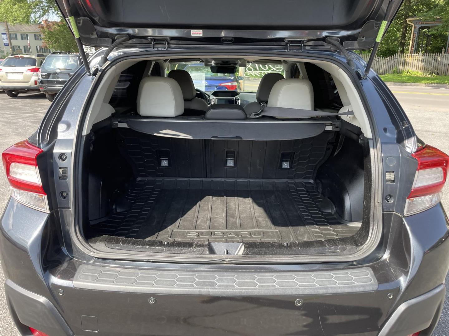 2018 Subaru Crosstrek 2.0i Limited CVT (JF2GTAMC1JH) with an 2.0L L4 DOHC 16V engine, CVT transmission, located at 101 N. Main Street, Muncy, PA, 17756, (570) 546-5462, 41.207691, -76.785942 - Photo#7