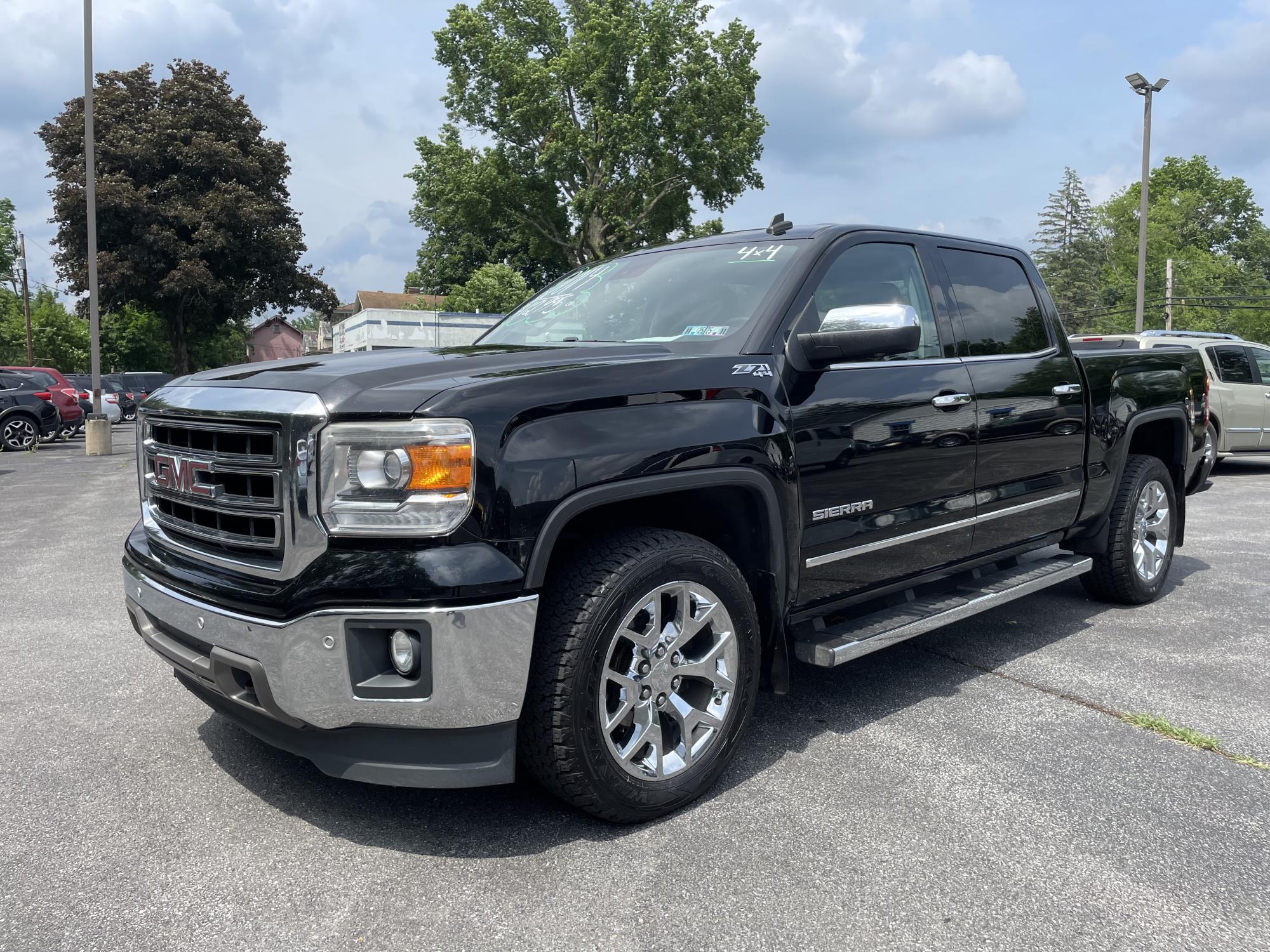 photo of 2014 GMC Sierra 1500 SLT Crew Cab 4WD