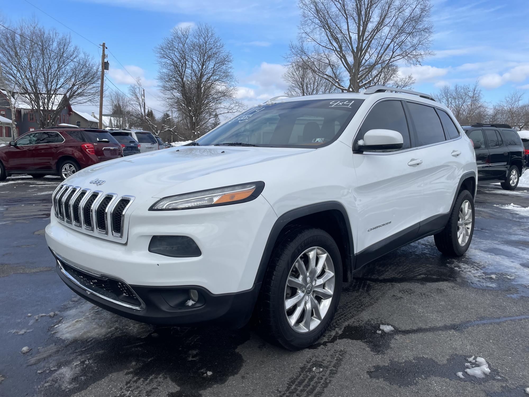 photo of 2014 Jeep Cherokee Limited 4WD