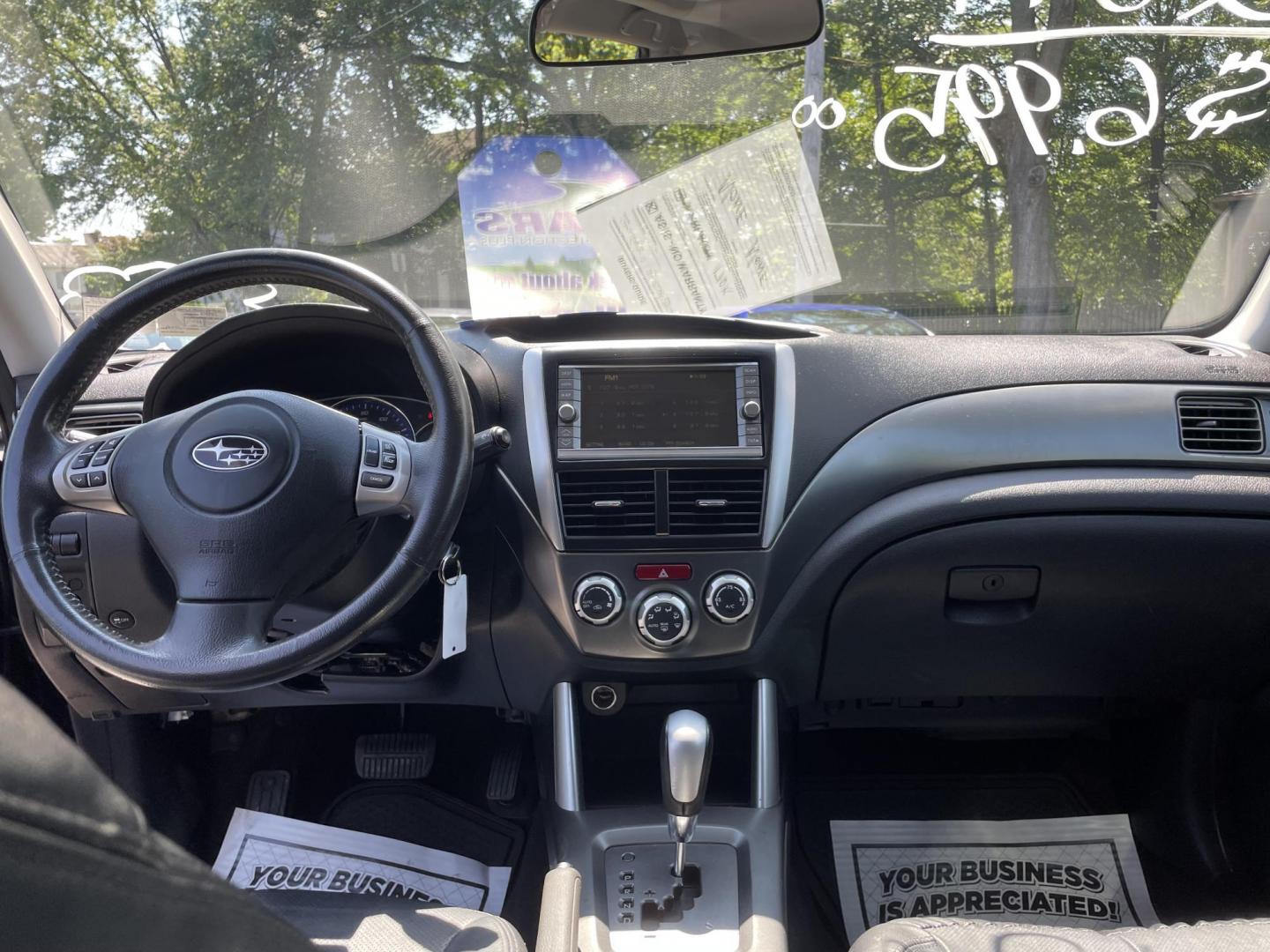 2011 black /black Subaru Forester 2.5X Limited (JF2SHAFC8BH) with an 2.5L H4 SOHC 16V engine, 4-Speed Automatic transmission, located at 101 N. Main Street, Muncy, PA, 17756, (570) 546-5462, 41.207691, -76.785942 - Photo#4