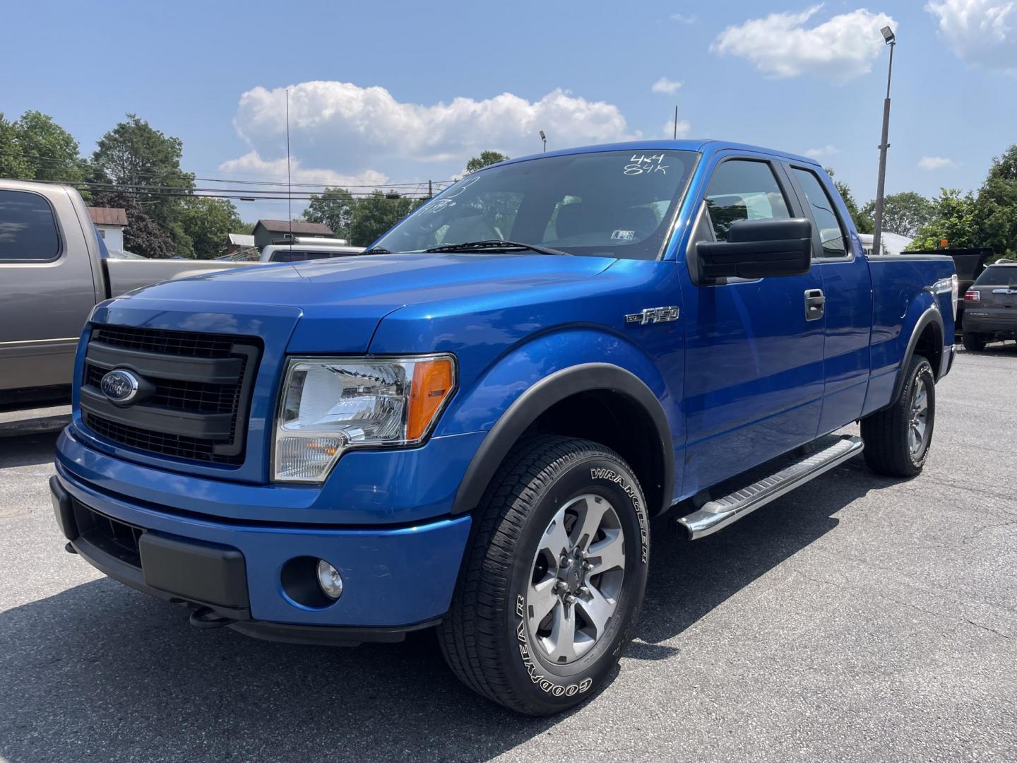 2013 blue Ford F-150 Lariat SuperCab 6.5-ft. Bed 4WD (1FTFX1EF7DF) with an 5.0L V8 engine, 6-Speed Automatic transmission, located at 101 N. Main Street, Muncy, PA, 17756, (570) 546-5462, 41.207691, -76.785942 - Photo#0