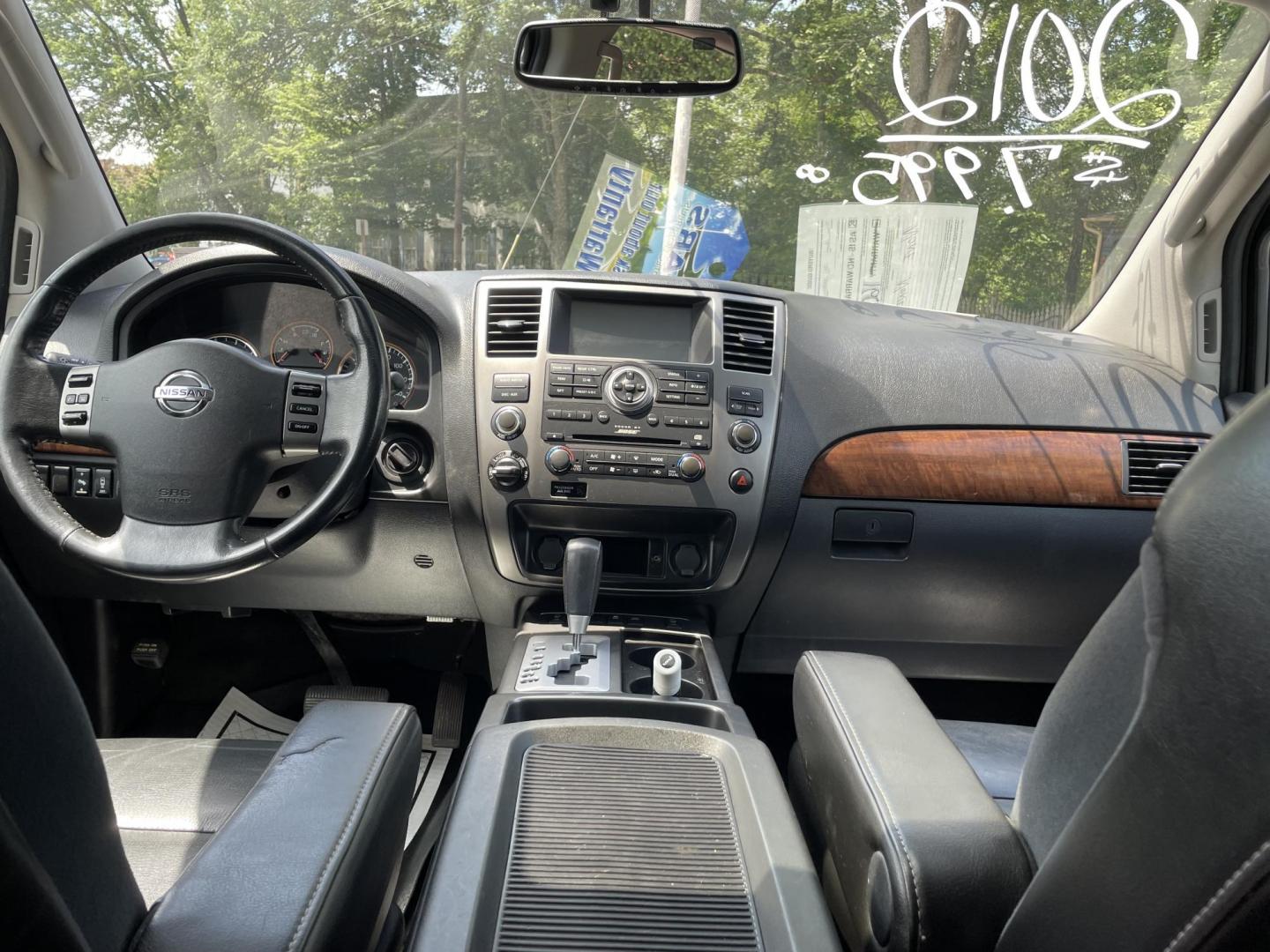 2012 Nissan Armada SL 4WD (5N1AA0NC2CN) with an 5.6L V8 DOHC 32V engine, 5-Speed Automatic transmission, located at 101 N. Main Street, Muncy, PA, 17756, (570) 546-5462, 41.207691, -76.785942 - Photo#5