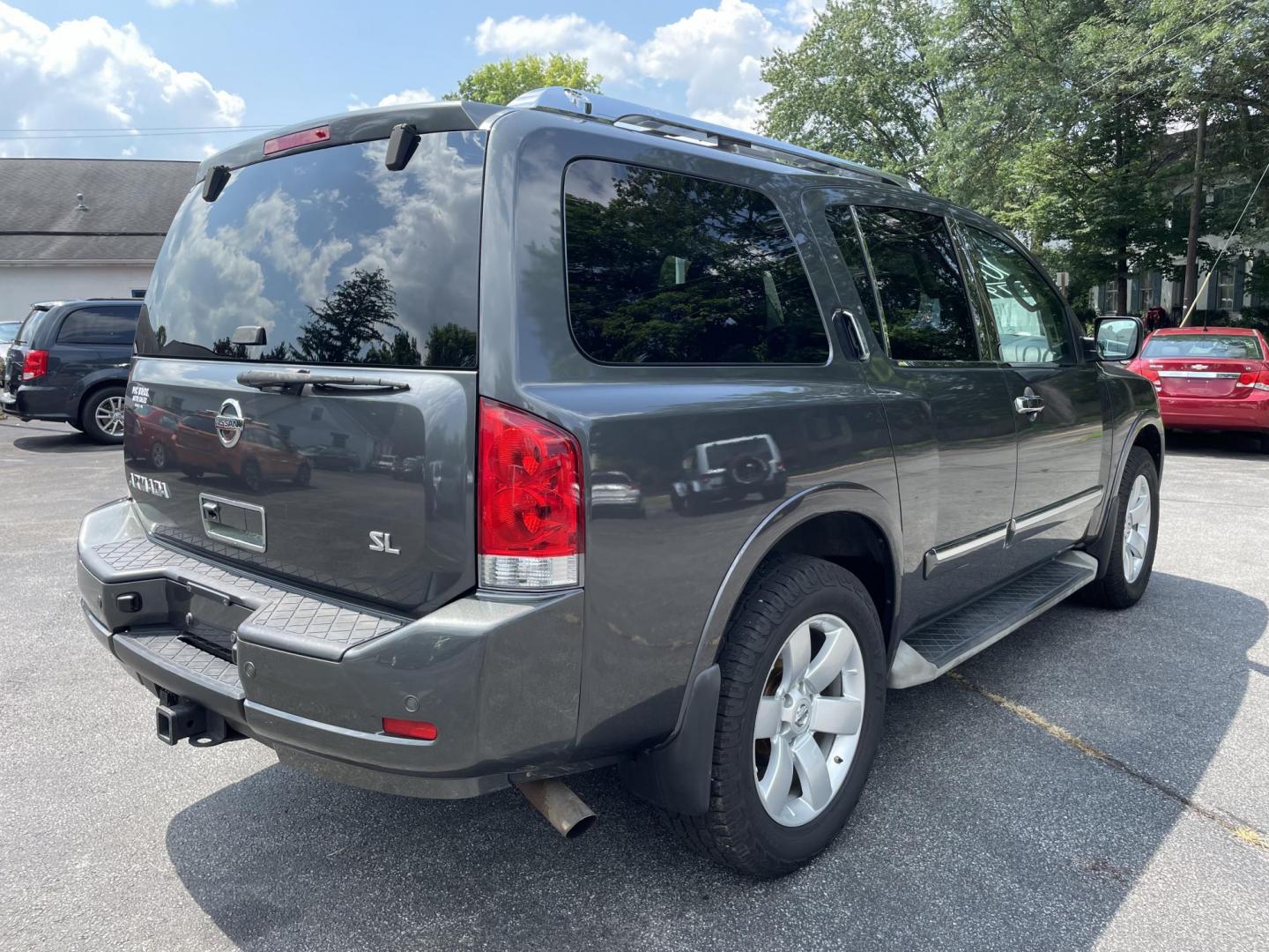 2012 Nissan Armada SL 4WD (5N1AA0NC2CN) with an 5.6L V8 DOHC 32V engine, 5-Speed Automatic transmission, located at 101 N. Main Street, Muncy, PA, 17756, (570) 546-5462, 41.207691, -76.785942 - Photo#4
