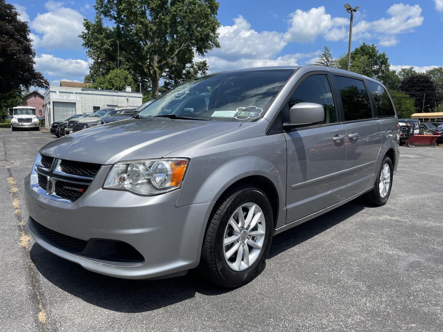 2016 Dodge Grand Caravan SXT (2C4RDGCG3GR) with an 3.6L V6 DOHC 24V engine, 6A transmission, located at 101 N. Main Street, Muncy, PA, 17756, (570) 546-5462, 41.207691, -76.785942 - Photo#0