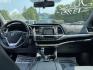 2015 black /black Toyota Highlander LE AWD V6 (5TDBKRFH6FS) with an 3.5L V6 DOHC 24V engine, 6-Speed Automatic transmission, located at 101 N. Main Street, Muncy, PA, 17756, (570) 546-5462, 41.207691, -76.785942 - Photo#4
