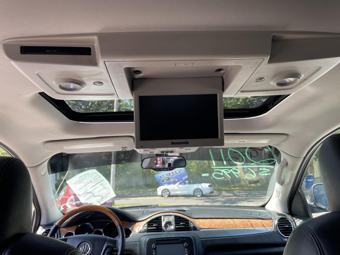 2011 Buick Enclave CXL-2 AWD (5GAKVCED7BJ) with an 3.6L V6 DOHC 24V engine, 6-Speed Automatic Overdrive transmission, located at 101 N. Main Street, Muncy, PA, 17756, (570) 546-5462, 41.207691, -76.785942 - Photo#8
