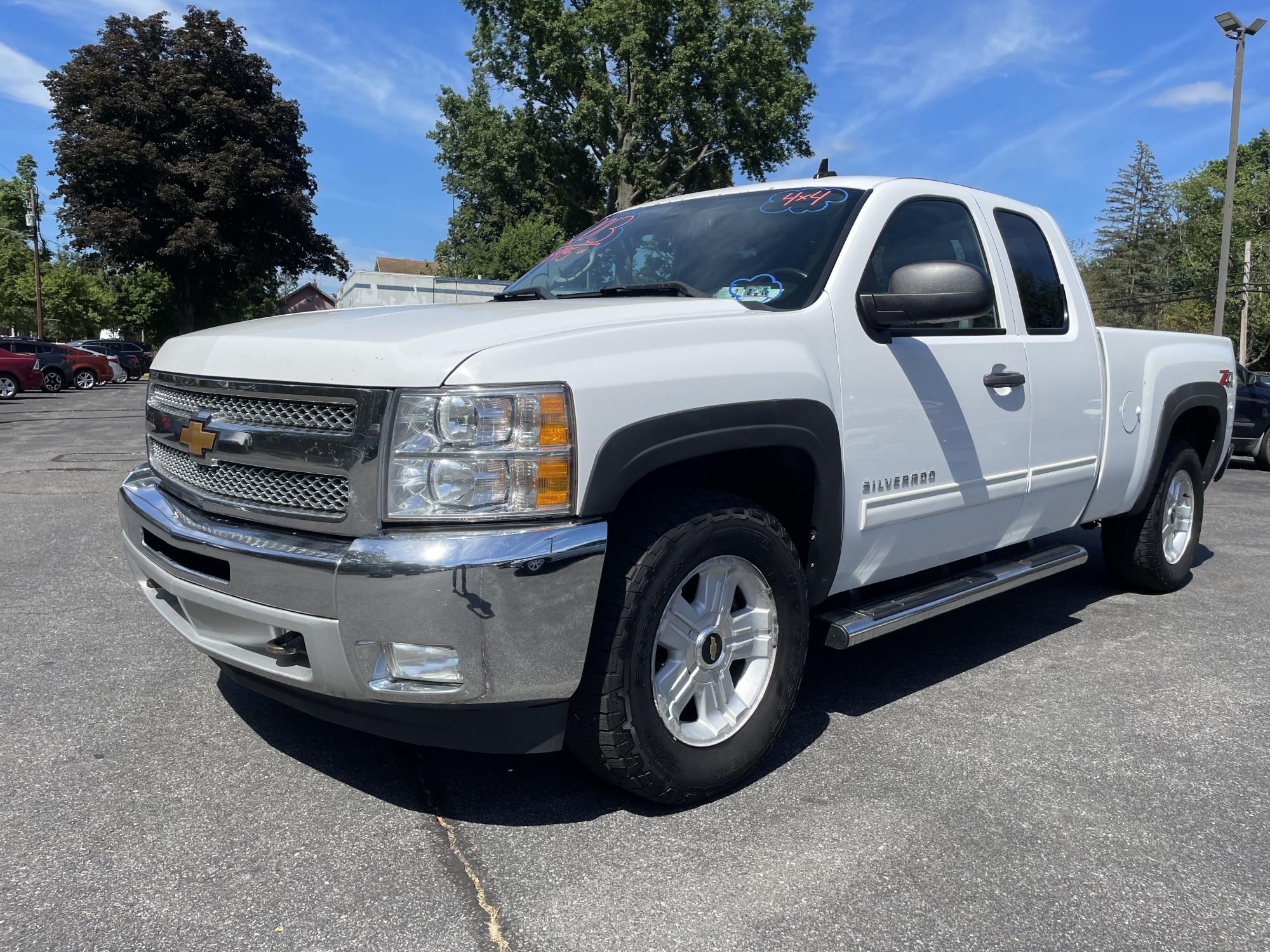photo of 2013 Chevrolet Silverado 1500 LT Ext. Cab Long Box 4WD