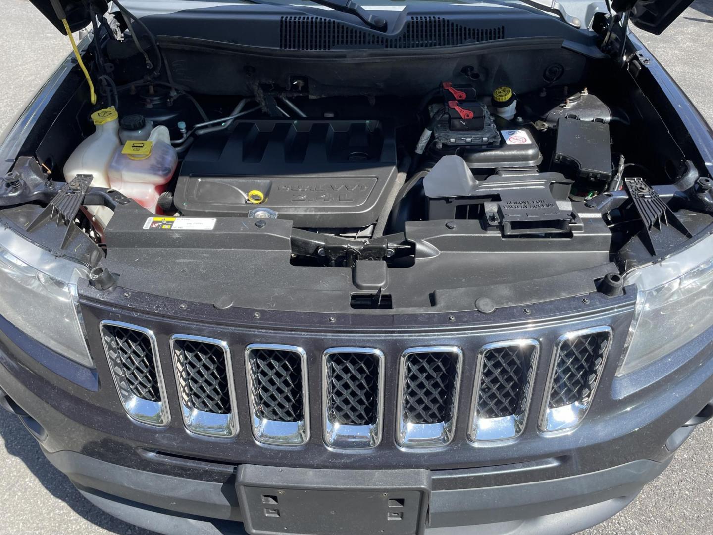 2014 Jeep Compass Sport 4WD (1C4NJDBB9ED) with an 2.4L L4 DOHC 16V engine, located at 101 N. Main Street, Muncy, PA, 17756, (570) 546-5462, 41.207691, -76.785942 - Photo#9