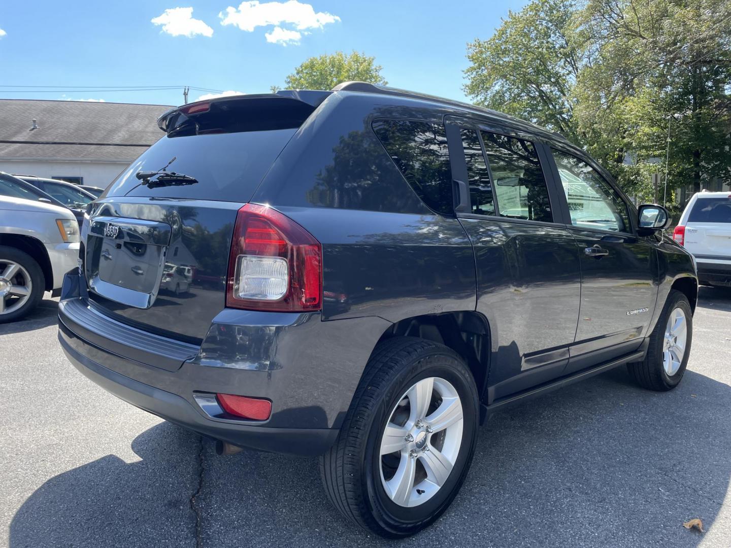 2014 Jeep Compass Sport 4WD (1C4NJDBB9ED) with an 2.4L L4 DOHC 16V engine, located at 101 N. Main Street, Muncy, PA, 17756, (570) 546-5462, 41.207691, -76.785942 - Photo#3