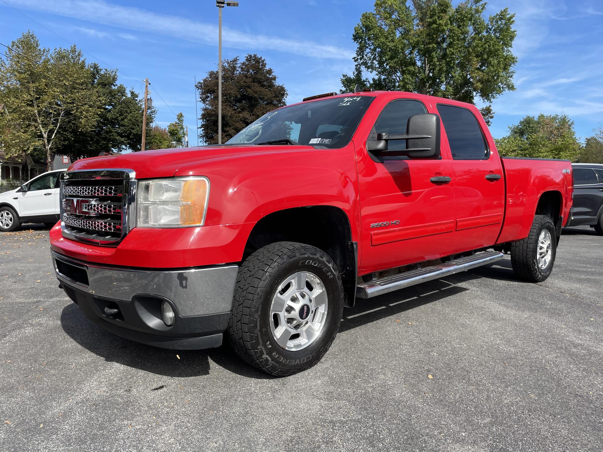photo of 2013 GMC Sierra 2500HD SLE Crew Cab 4WD