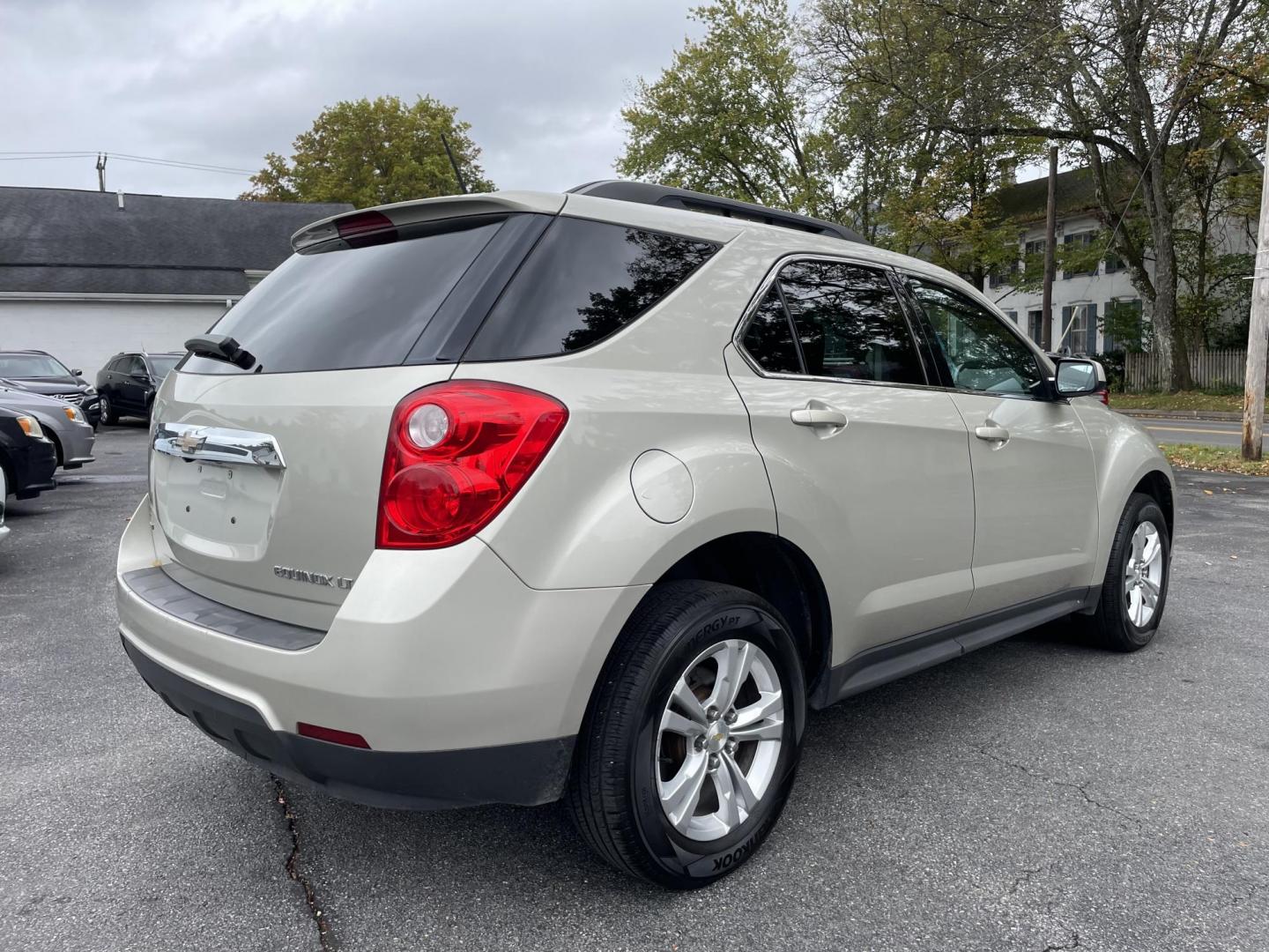 2015 /black Chevrolet Equinox 1LT AWD (2GNFLFEK3F6) with an 2.4L L4 DOHC 16V FFV engine, 6-Speed Automatic transmission, located at 101 N. Main Street, Muncy, PA, 17756, (570) 546-5462, 41.207691, -76.785942 - Photo#3