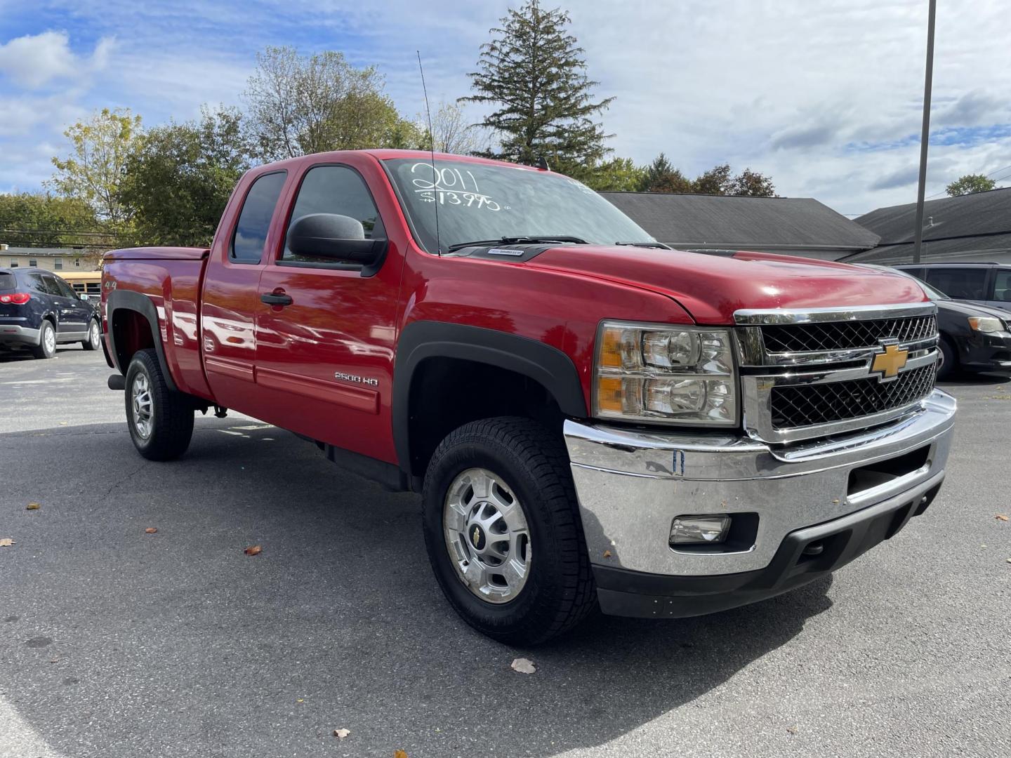 2011 Chevrolet Silverado 2500HD LT Ext. Cab 4WD (1GC2KXC82BZ) with an 6.6L V8 OHV 32V TURBO DIESEL engine, 6-Speed Automatic transmission, located at 101 N. Main Street, Muncy, PA, 17756, (570) 546-5462, 41.207691, -76.785942 - Photo#1