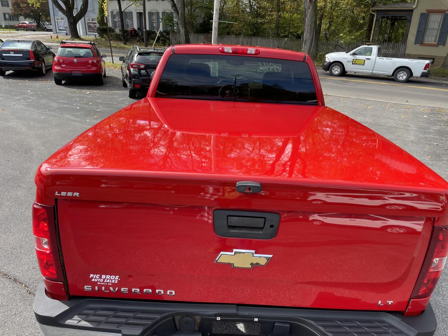 2011 Chevrolet Silverado 2500HD LT Ext. Cab 4WD (1GC2KXC82BZ) with an 6.6L V8 OHV 32V TURBO DIESEL engine, 6-Speed Automatic transmission, located at 101 N. Main Street, Muncy, PA, 17756, (570) 546-5462, 41.207691, -76.785942 - Photo#6