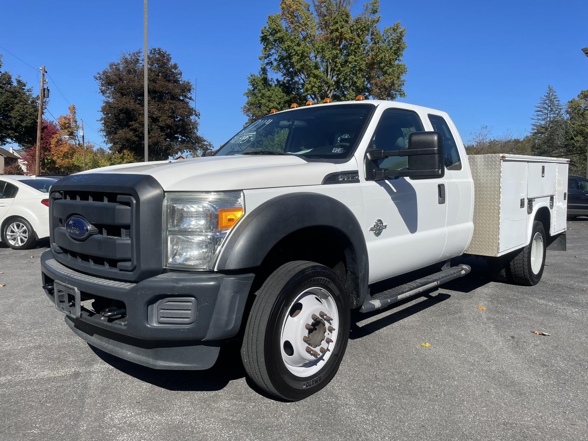 photo of 2014 Ford F-450 SD SuperCab DRW 2WD
