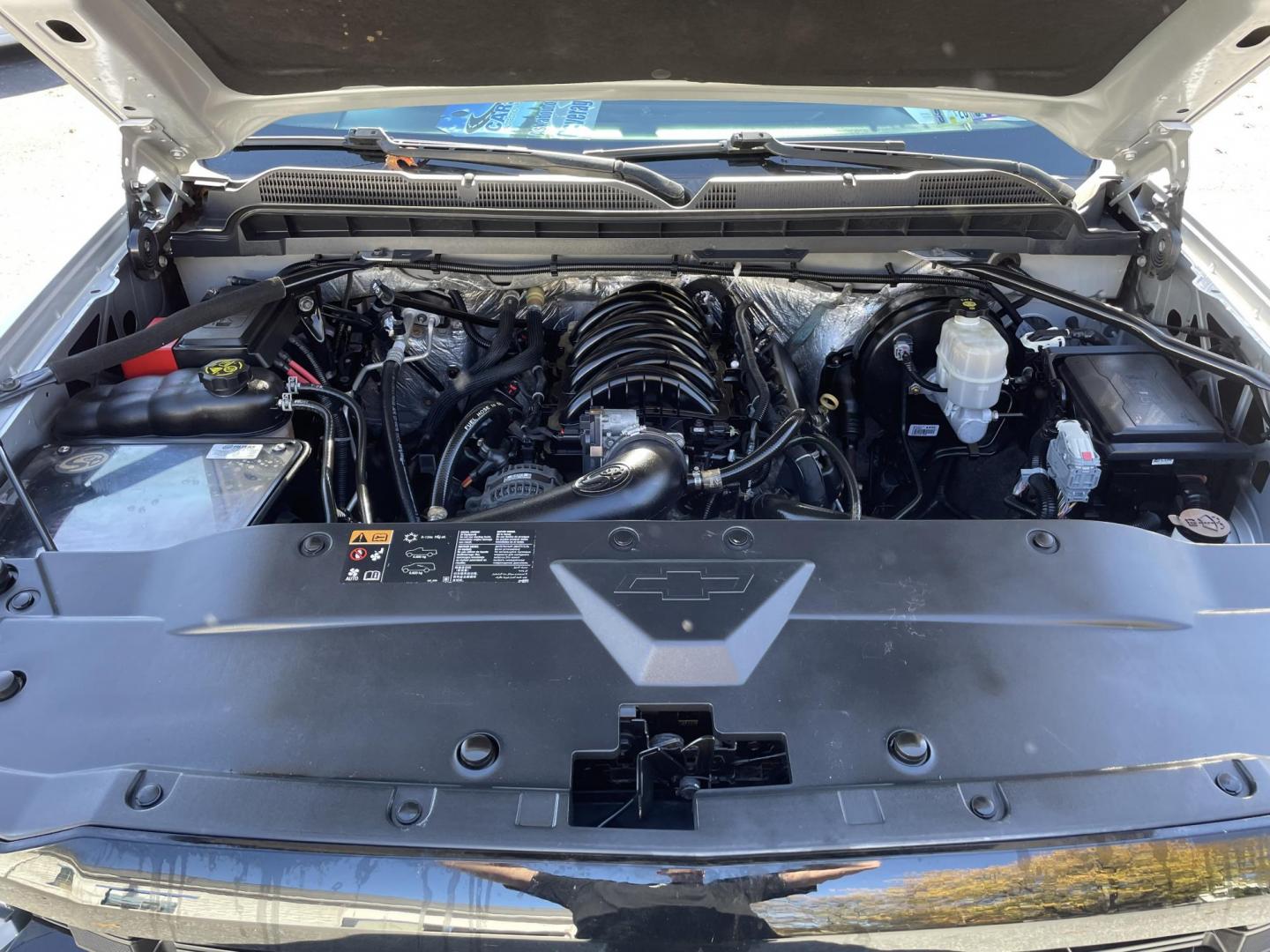 2016 Chevrolet Silverado 1500 LT Double Cab 4WD (1GCVKREC2GZ) with an 5.3L V8 OHV 16V engine, 6A transmission, located at 101 N. Main Street, Muncy, PA, 17756, (570) 546-5462, 41.207691, -76.785942 - Photo#7