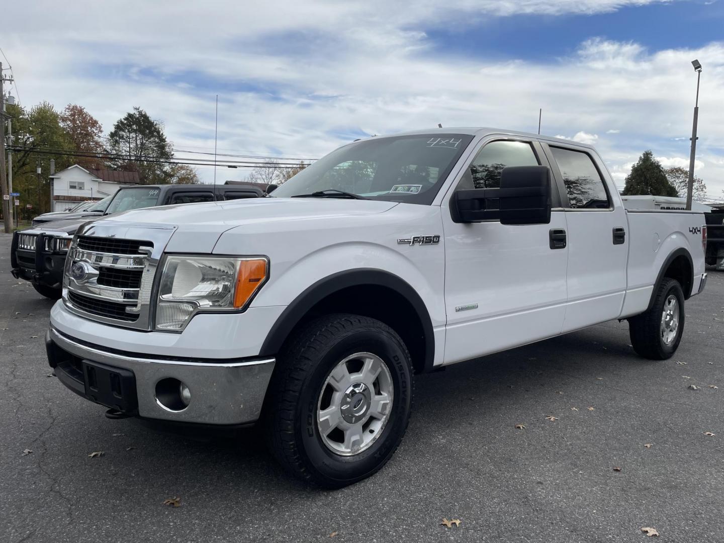 2014 White Ford F-150 XLT SuperCrew 6.5-ft. Bed 4WD (1FTFW1ET9EK) with an 3.5L V6 TURBO engine, 6-Speed Automatic transmission, located at 101 N. Main Street, Muncy, PA, 17756, (570) 546-5462, 41.207691, -76.785942 - Photo#0