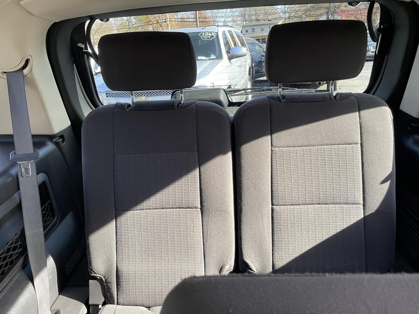 2010 Ford Explorer XLT 4.0L 4WD (1FMEU7DE2AU) with an 4.0L V6 SOHC 16V engine, 5-Speed Automatic transmission, located at 101 N. Main Street, Muncy, PA, 17756, (570) 546-5462, 41.207691, -76.785942 - Photo#6