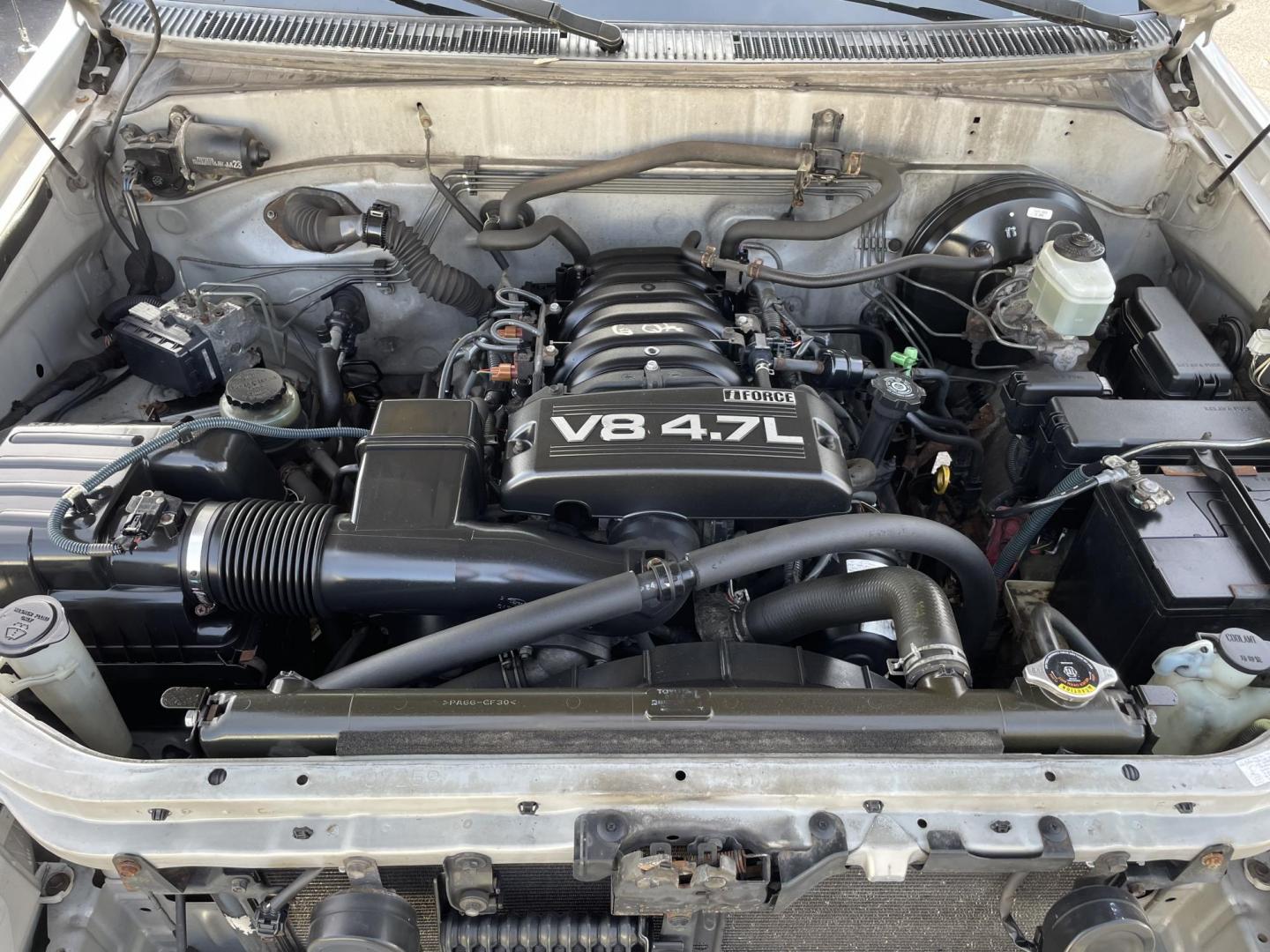 2005 Toyota Tundra SR5 Double Cab 4WD (5TBDT44155S) with an 4.7L V8 DOHC 32V engine, 5-Speed Automatic Overdrive transmission, located at 101 N. Main Street, Muncy, PA, 17756, (570) 546-5462, 41.207691, -76.785942 - Photo#6