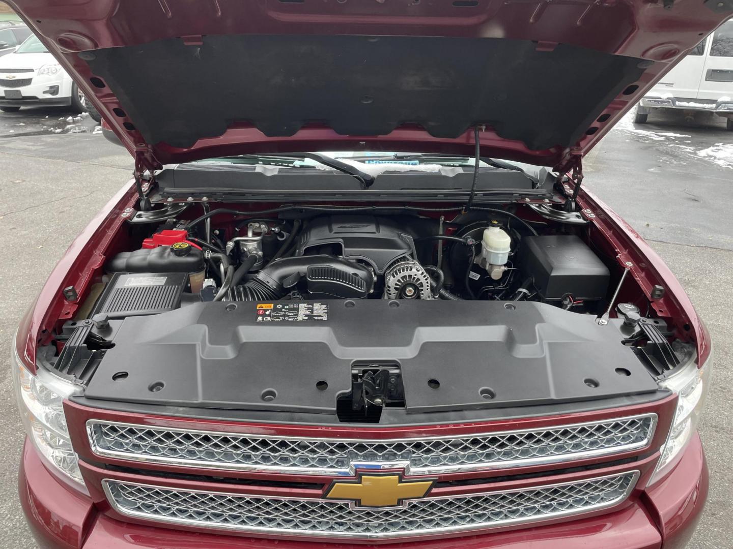 2013 Chevrolet Silverado 1500 LT Ext. Cab Long Box 4WD (1GCRKSE70DZ) with an 5.3L V8 OHV 16V FFV engine, 6-Speed Automatic transmission, located at 101 N. Main Street, Muncy, PA, 17756, (570) 546-5462, 41.207691, -76.785942 - Photo#8
