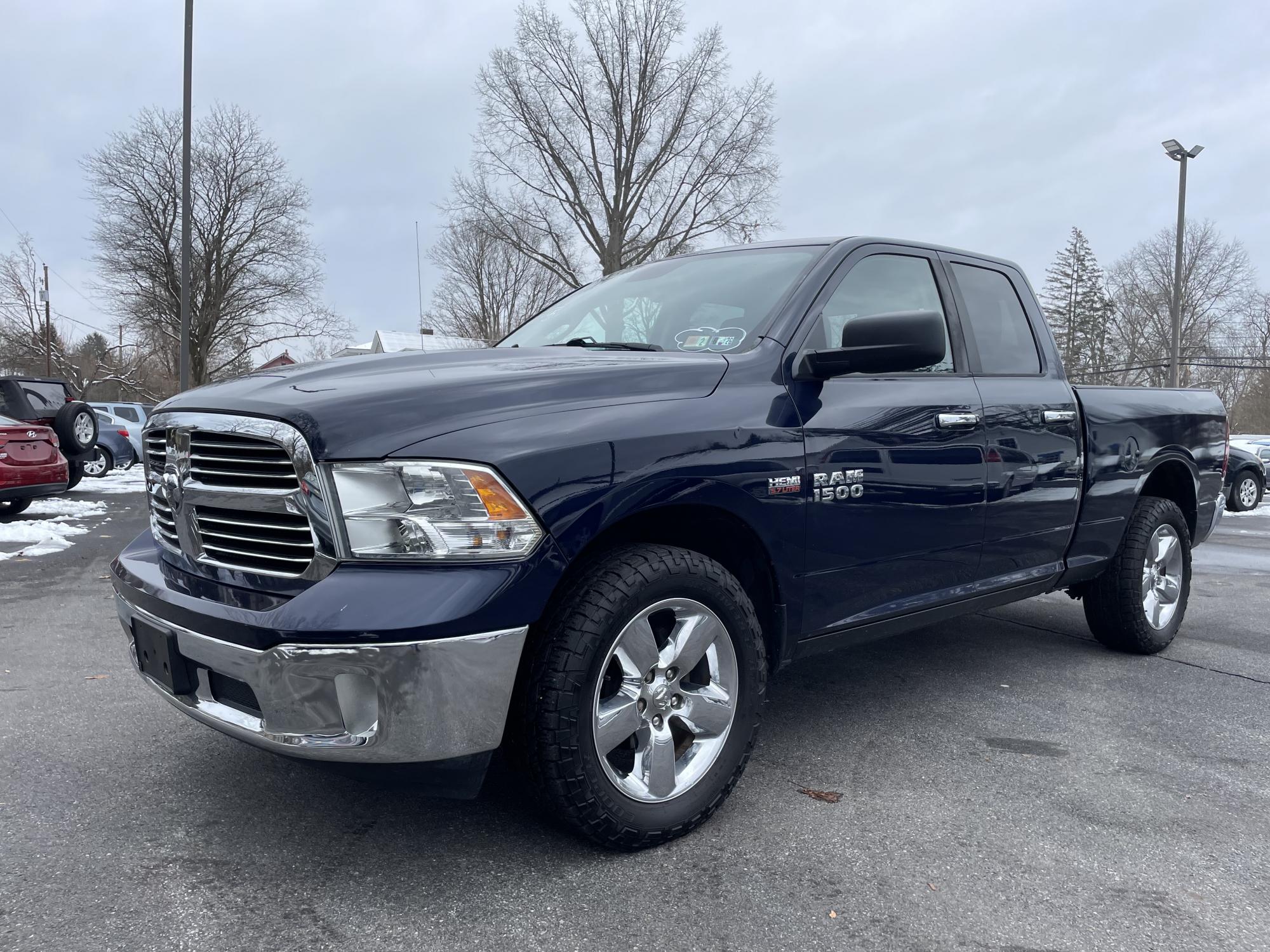 photo of 2016 RAM 1500 SLT Quad Cab 4WD