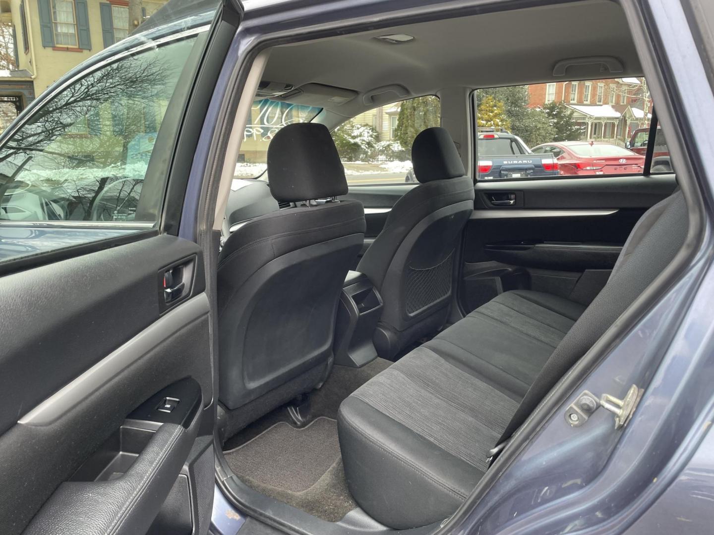 2014 BLUE Subaru Outback 2.5i (4S4BRBAC0E3) with an 2.5L H4 DOHC 16V engine, located at 101 N. Main Street, Muncy, PA, 17756, (570) 546-5462, 41.207691, -76.785942 - Photo#5