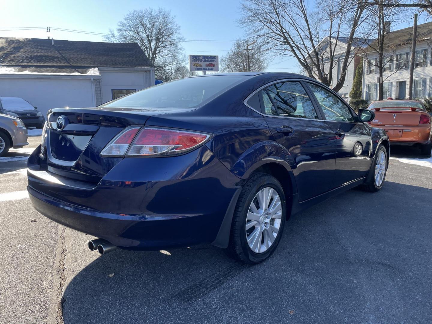 2010 BLUE /black Mazda MAZDA6 I Grand Touring (1YVHZ8CH6A5) with an 2.5L L4 DOHC 16V engine, 5-Speed Automatic transmission, located at 101 N. Main Street, Muncy, PA, 17756, (570) 546-5462, 41.207691, -76.785942 - Photo#2