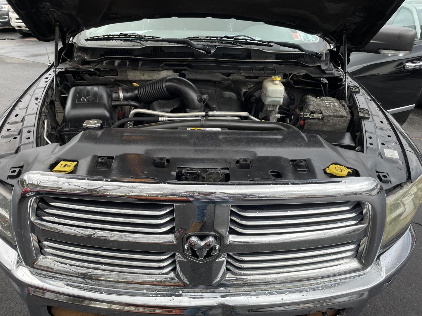 2014 black RAM 2500 Big Horn Crew Cab SWB 4WD (3C6TR5DT5EG) with an 5.7L V8 OHV 16V engine, 6-Speed Automatic transmission, located at 101 N. Main Street, Muncy, PA, 17756, (570) 546-5462, 41.207691, -76.785942 - Photo#10