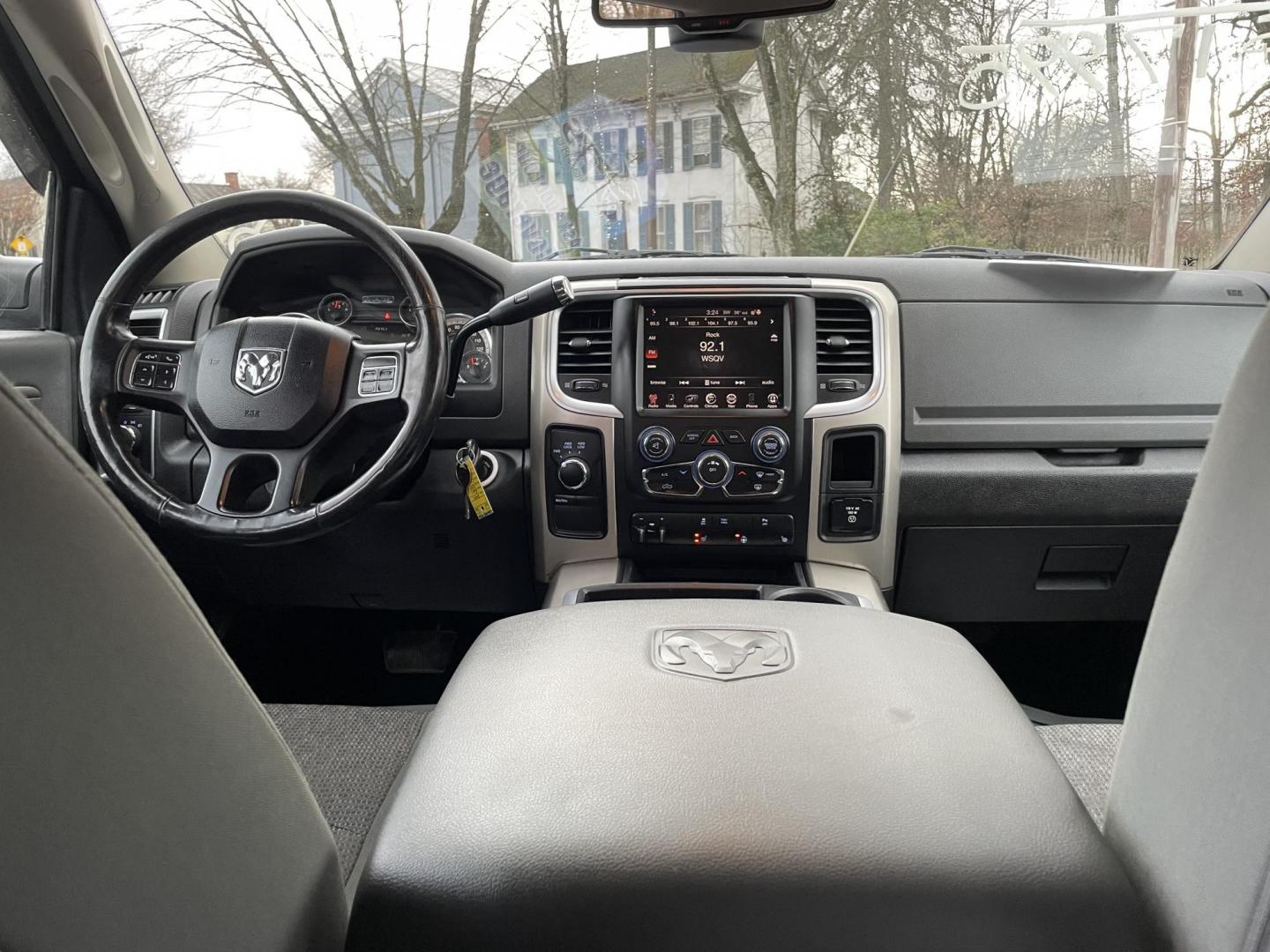 2014 black RAM 2500 Big Horn Crew Cab SWB 4WD (3C6TR5DT5EG) with an 5.7L V8 OHV 16V engine, 6-Speed Automatic transmission, located at 101 N. Main Street, Muncy, PA, 17756, (570) 546-5462, 41.207691, -76.785942 - Photo#7