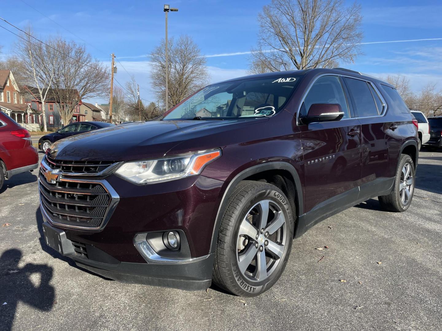2018 Chevrolet Traverse LT Feather AWD (1GNEVHKW2JJ) with an 3.6L V6 DOHC 24V engine, 9A transmission, located at 101 N. Main Street, Muncy, PA, 17756, (570) 546-5462, 41.207691, -76.785942 - Photo#0