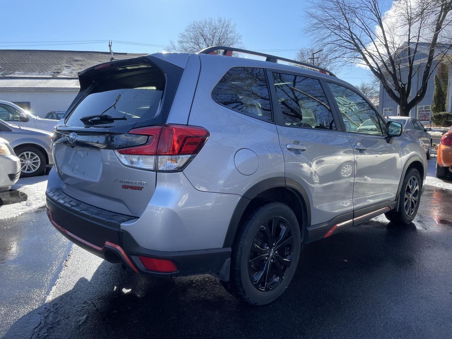 2019 Subaru Forester Sport (JF2SKAJC5KH) with an 2.5L H4 SOHC 16V engine, CVT transmission, located at 101 N. Main Street, Muncy, PA, 17756, (570) 546-5462, 41.207691, -76.785942 - Photo#5