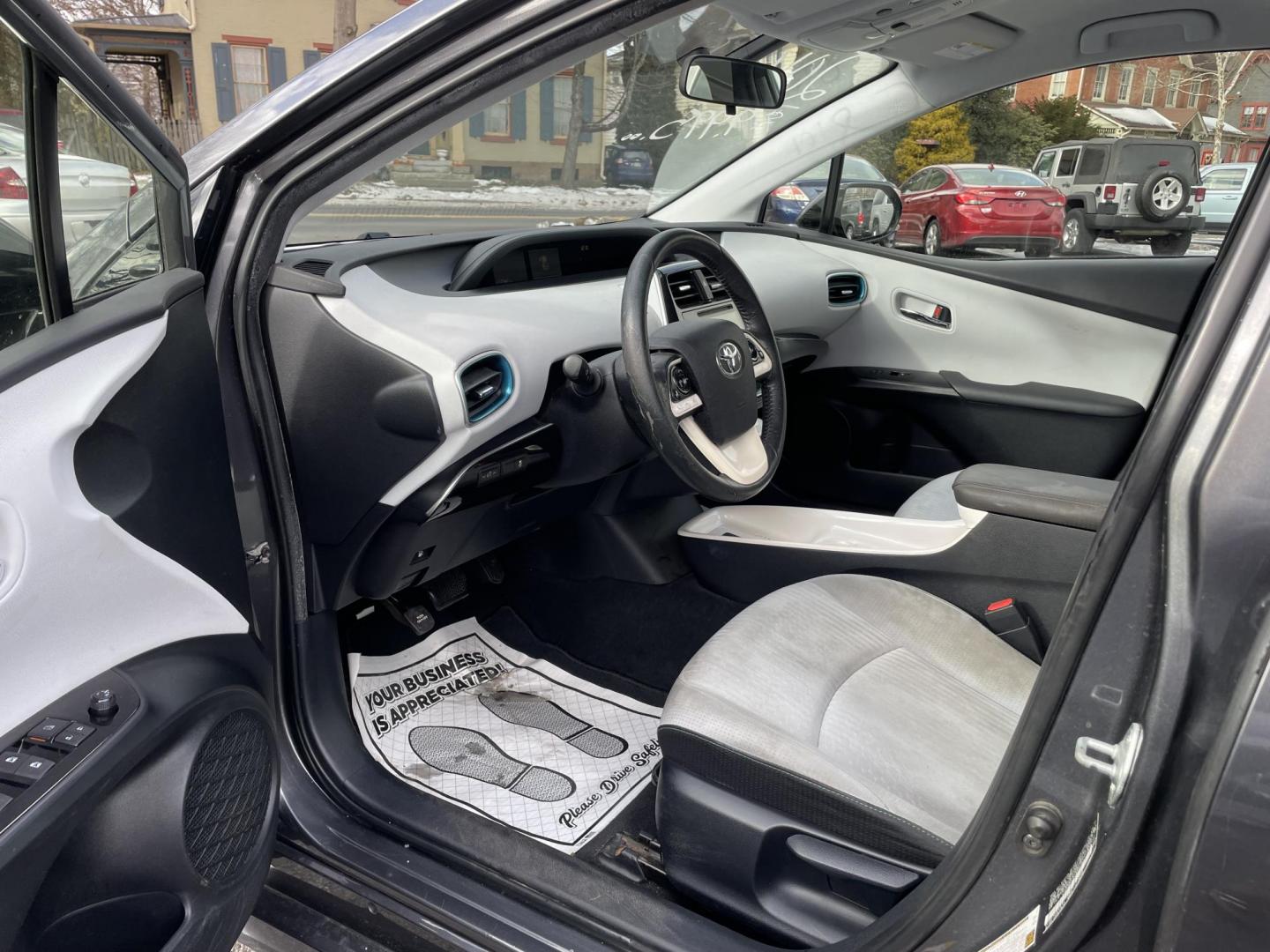 2016 Toyota Prius Two Eco (JTDKARFU3G3) with an 1.8L L4 DOHC 16V HYBRID engine, CVT transmission, located at 101 N. Main Street, Muncy, PA, 17756, (570) 546-5462, 41.207691, -76.785942 - Photo#5