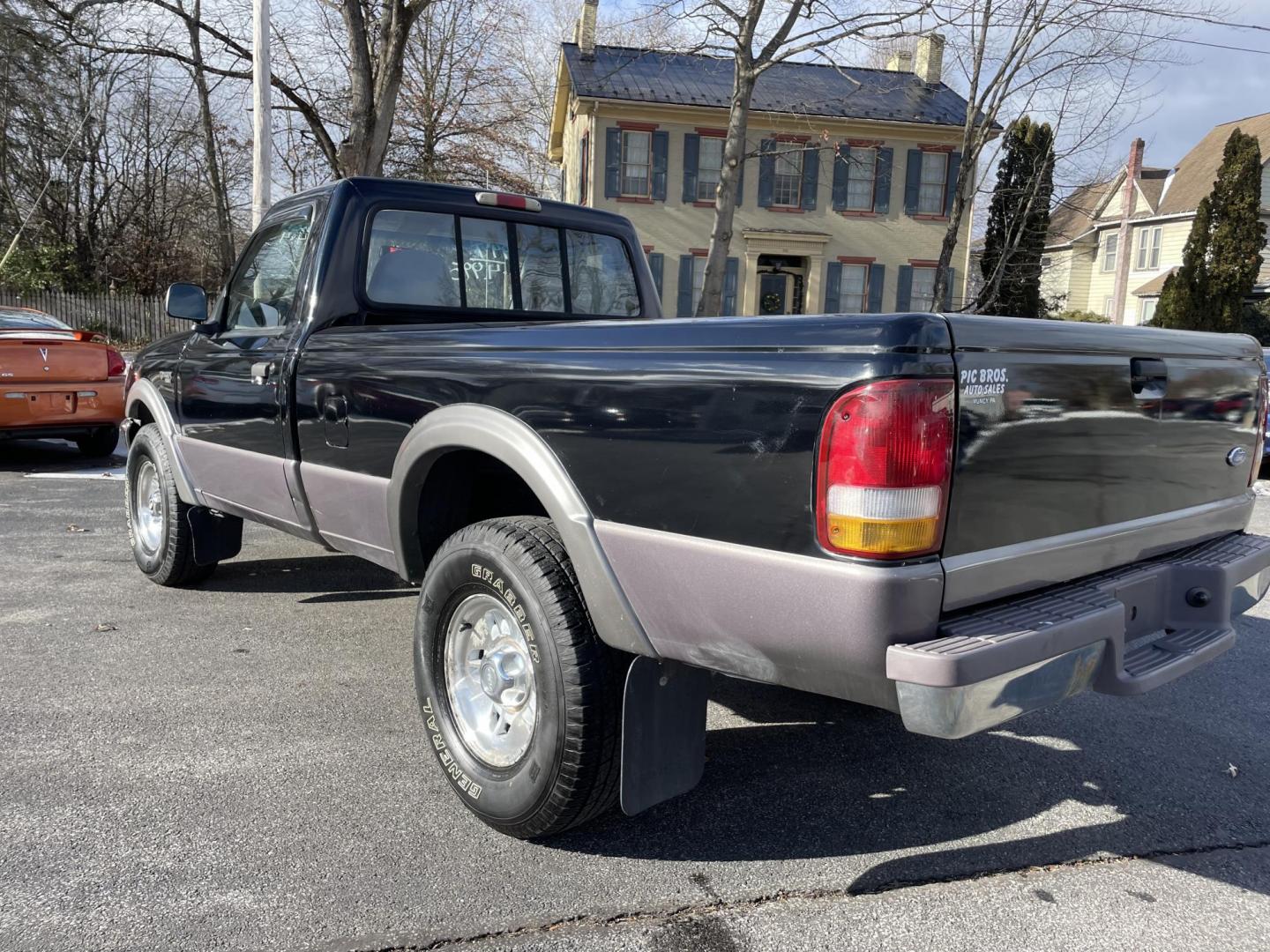 1997 Ford Ranger Splash Reg. Cab 4WD (1FTCR11X6VT) with an 4.0L V6 OHV 12V engine, 5 Speed Manual transmission, located at 101 N. Main Street, Muncy, PA, 17756, (570) 546-5462, 41.207691, -76.785942 - Photo#2